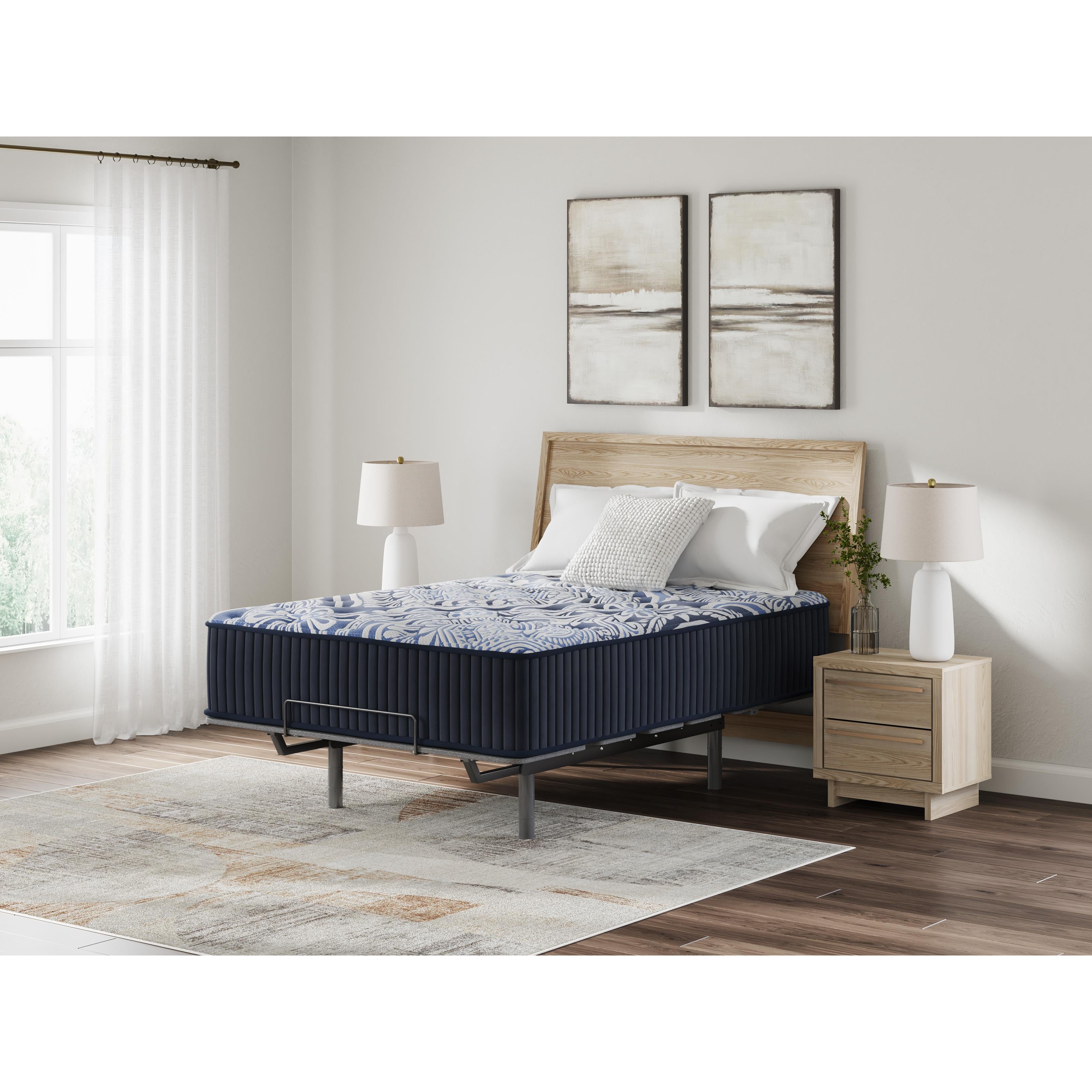 Sierra Sleep Firm Luxe 2.0 M49641 King Mattress - Image 2