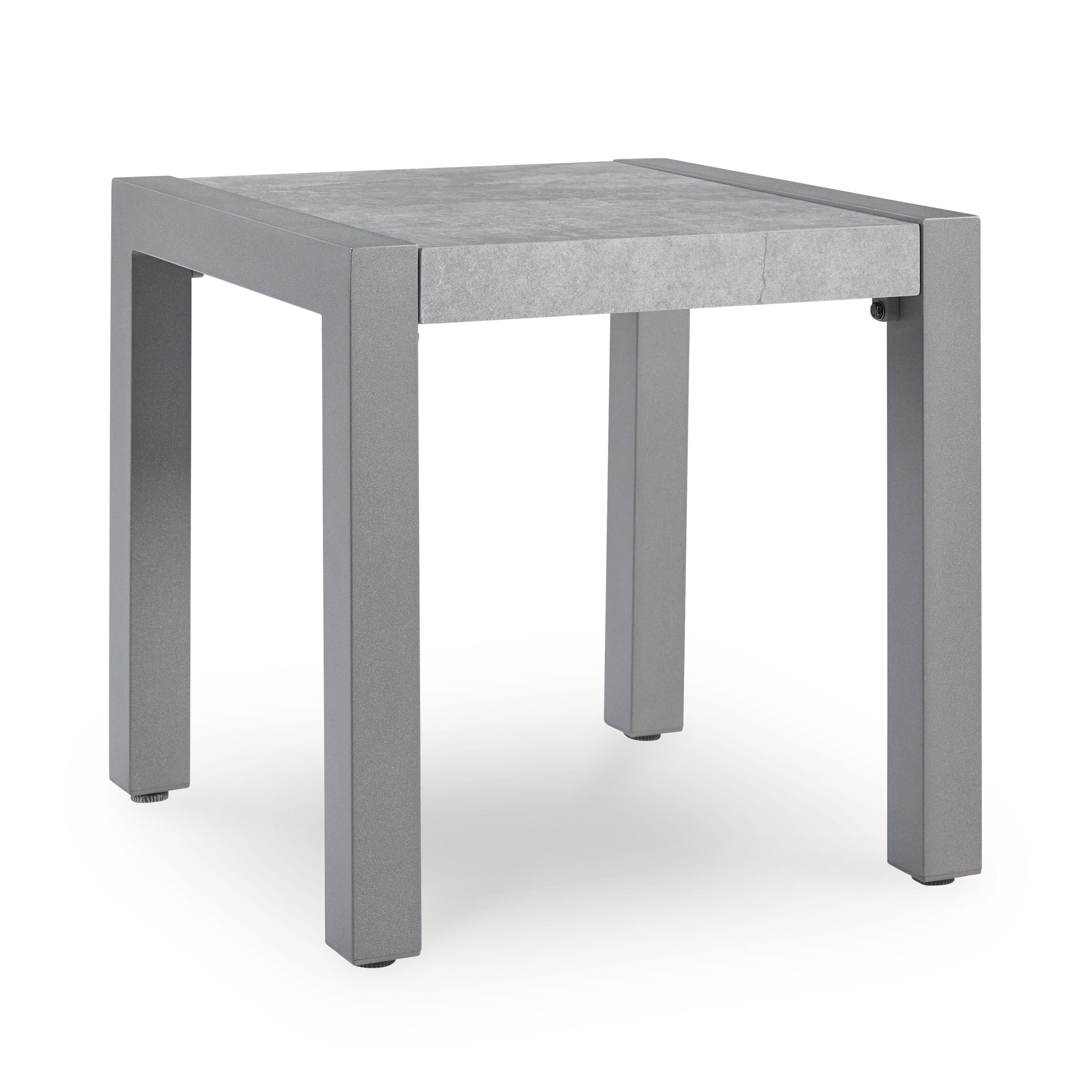 Signature Design by Ashley Hurley Park PCP695-702 Square End Table