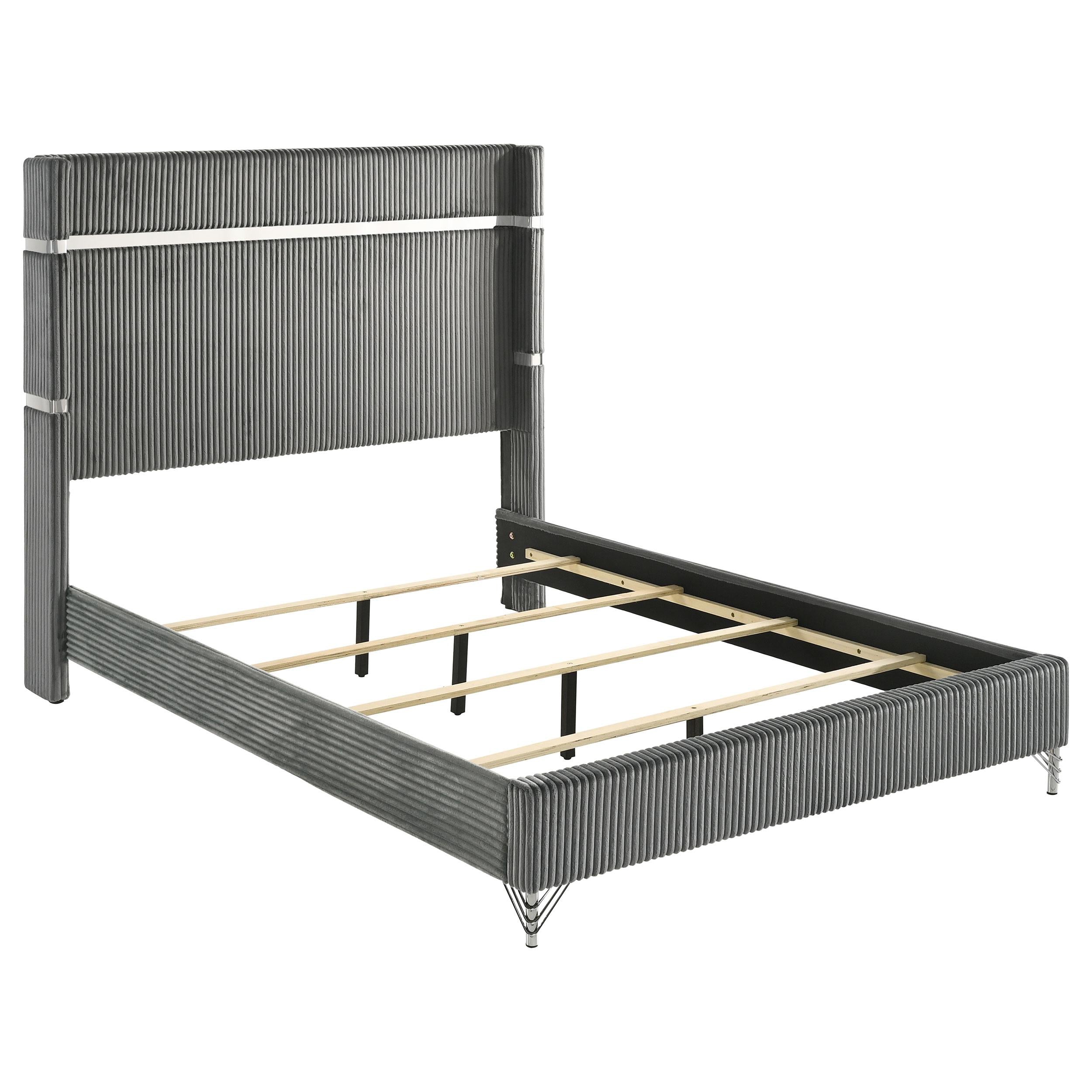 Coaster Furniture Lucia 224991Q 61-inch Upholstered Queen Wingback Bed - Grey - Image 3