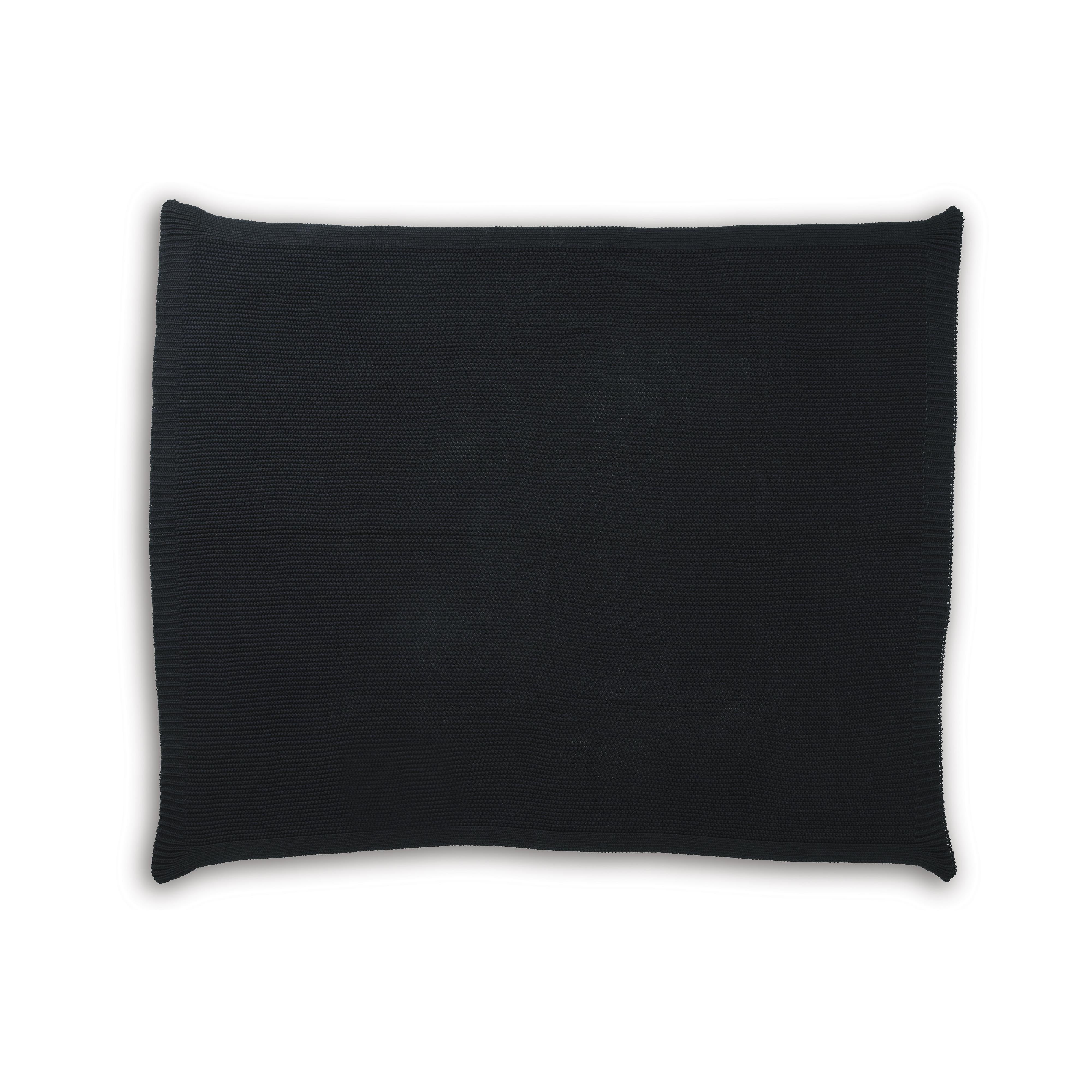 Signature Design by Ashley Gayelery A1001086 Throw - Image 2