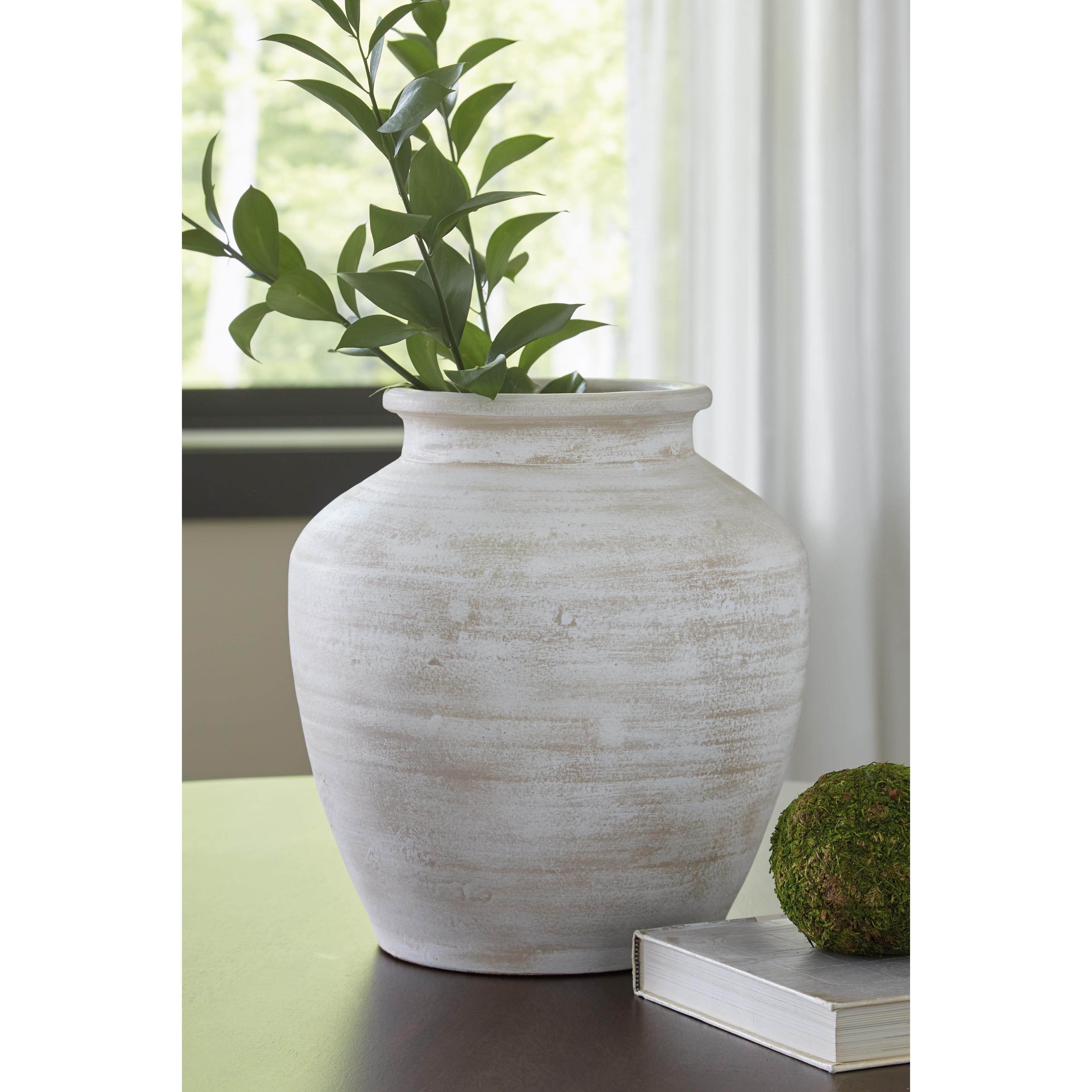 Signature Design by Ashley Meadie A2000788 Vase - Image 3