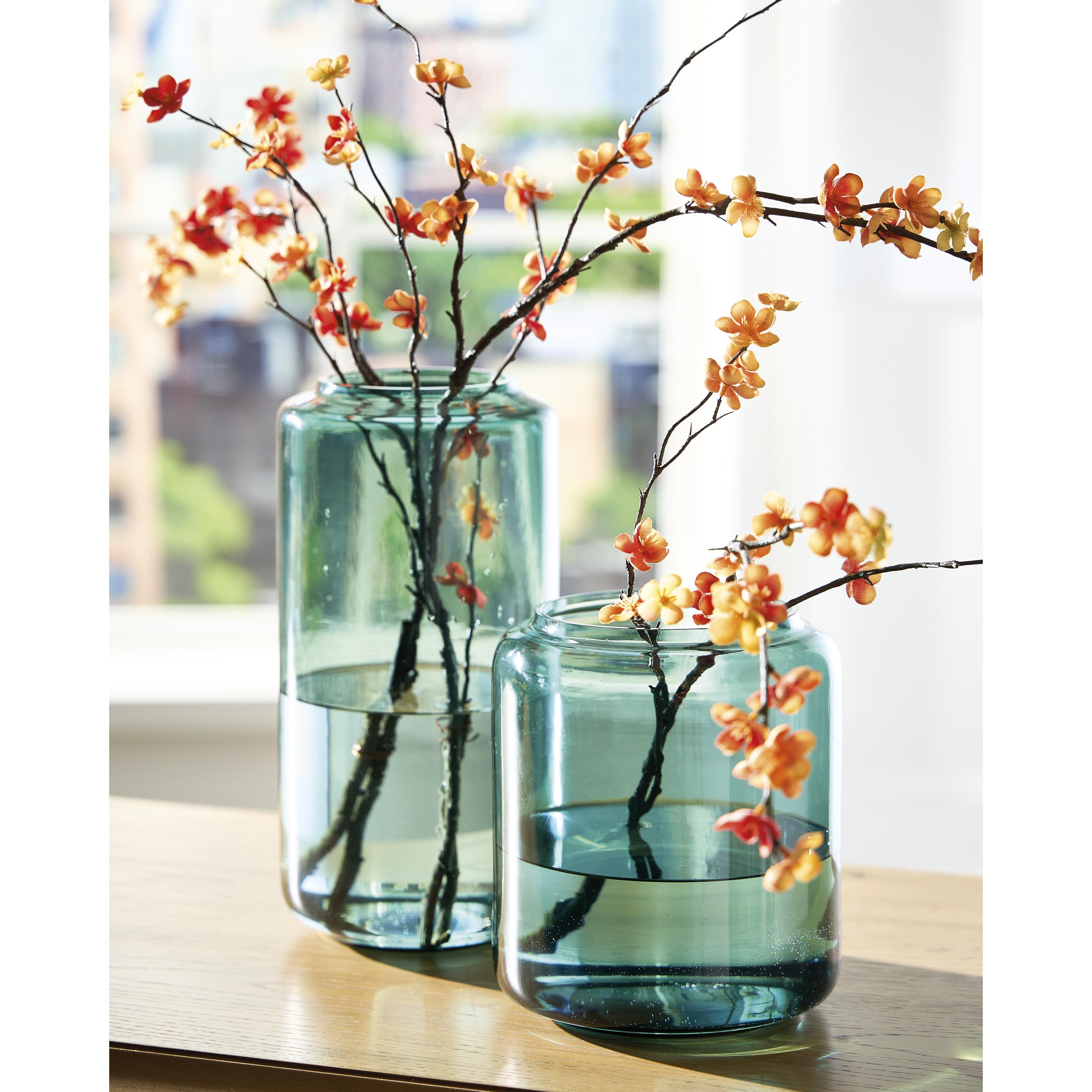 Signature Design by Ashley Inisland A2000797 Vase - Image 3
