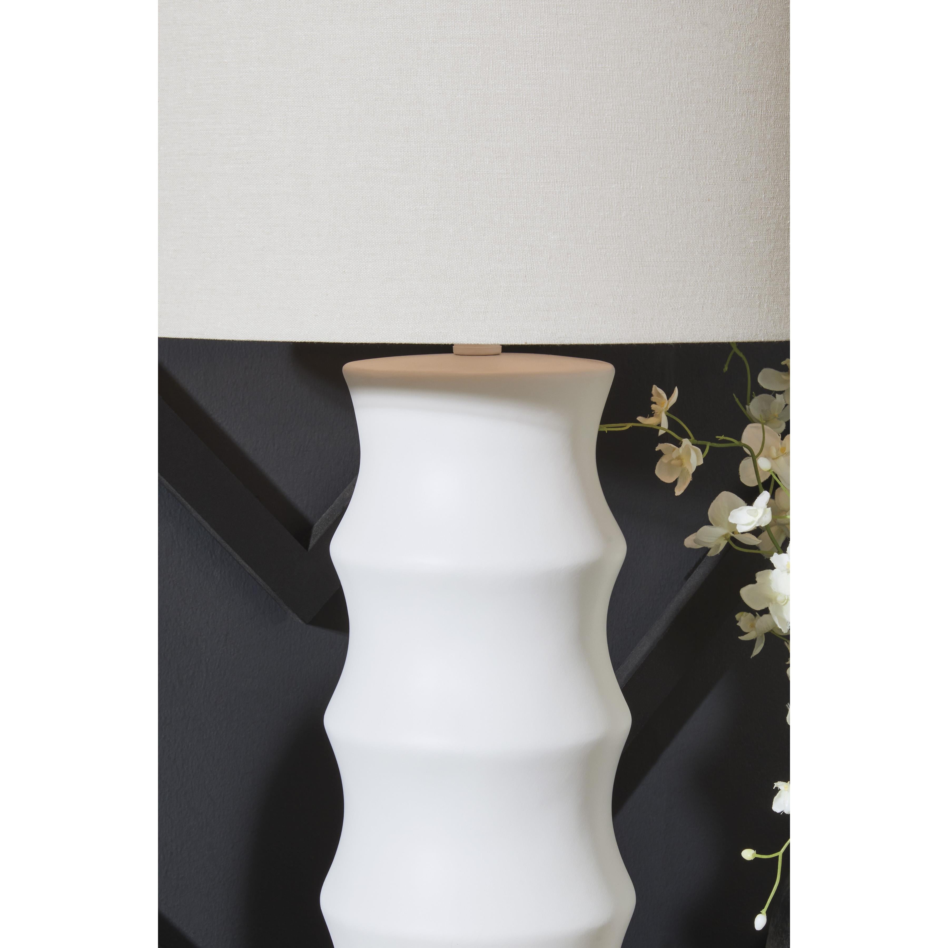 Signature Design by Ashley Veraleigh L235854 Poly Table Lamp - Image 3