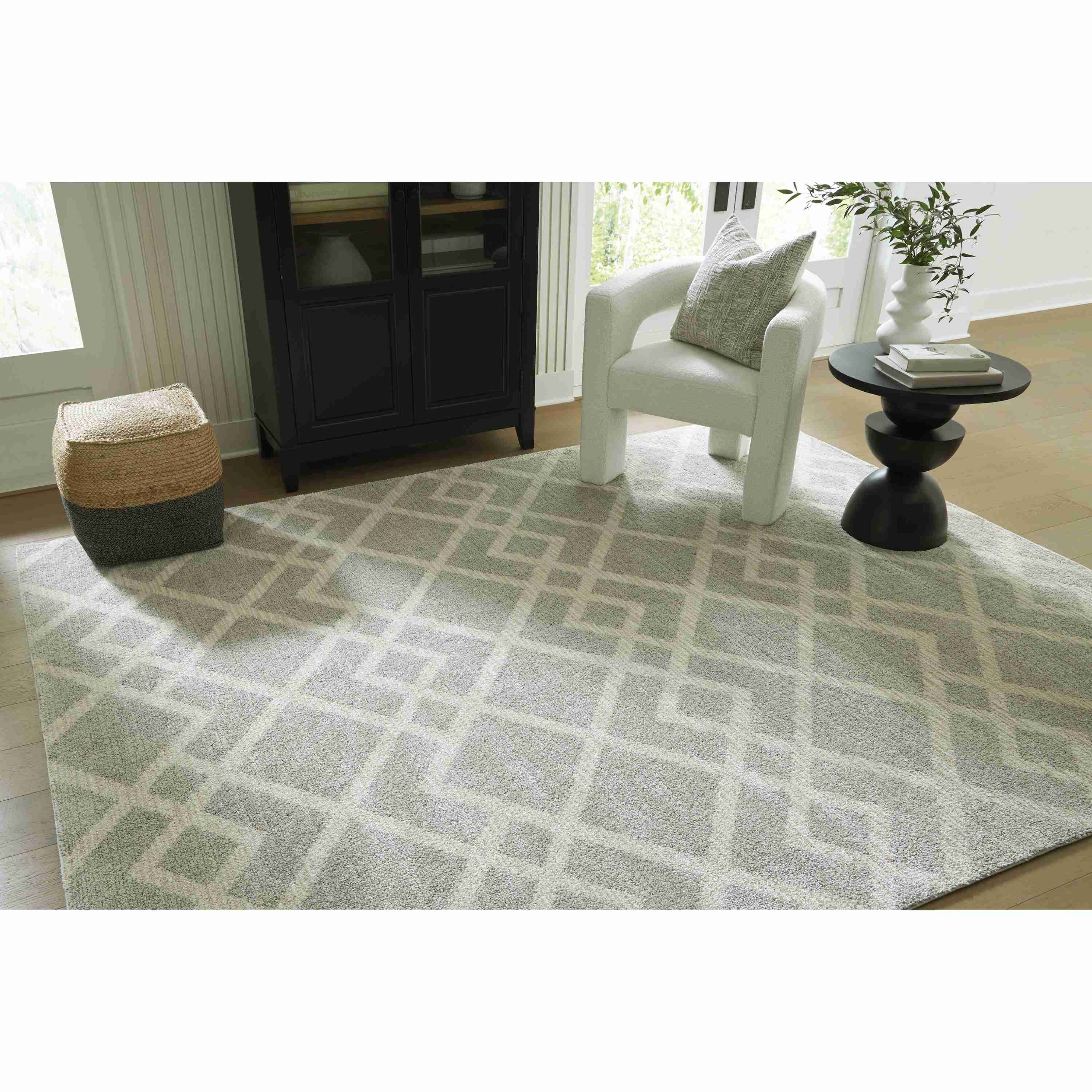 Signature Design by Ashley Unawick R407331 Large Rug - Image 2