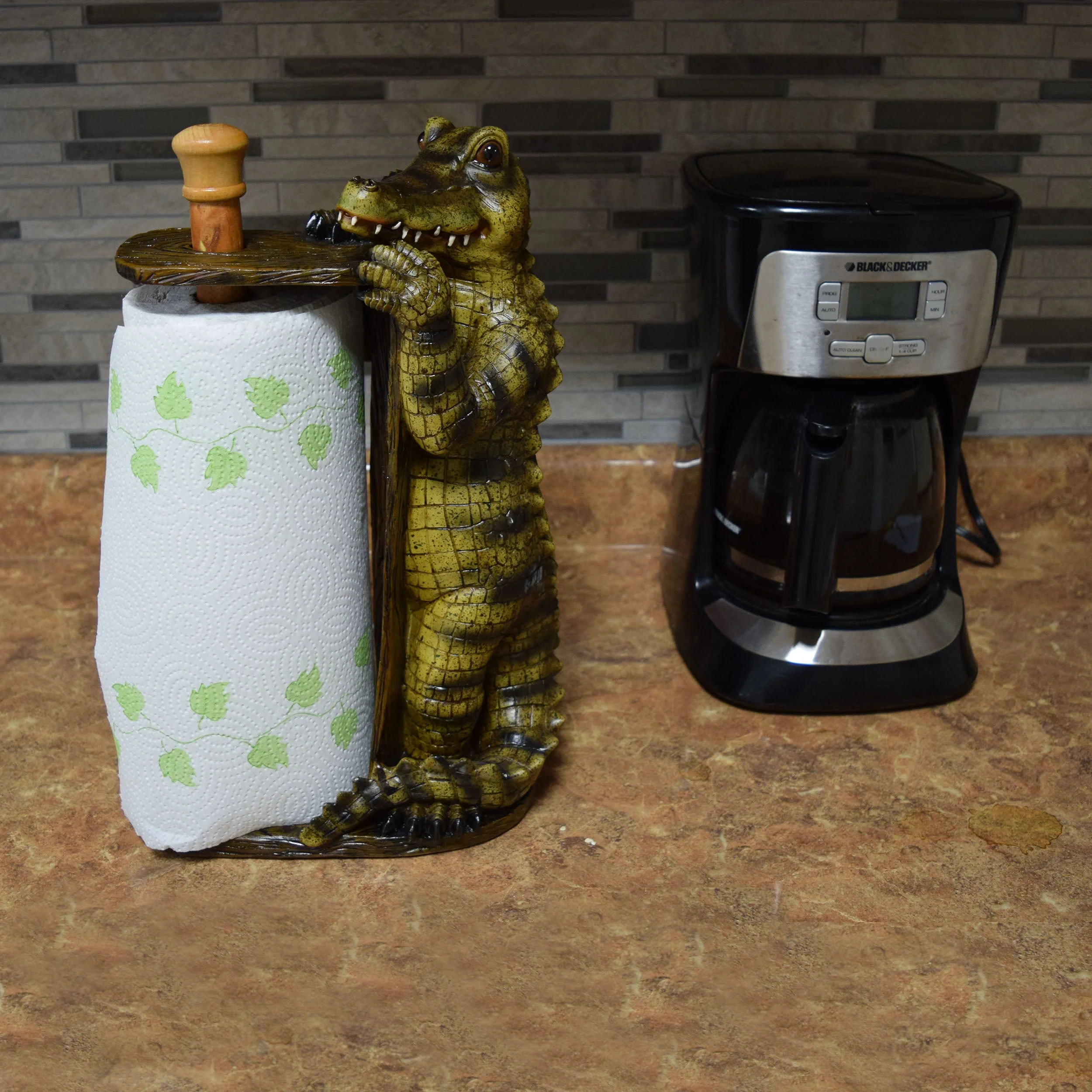 Paper Towel Holder-Alligator - Image 3