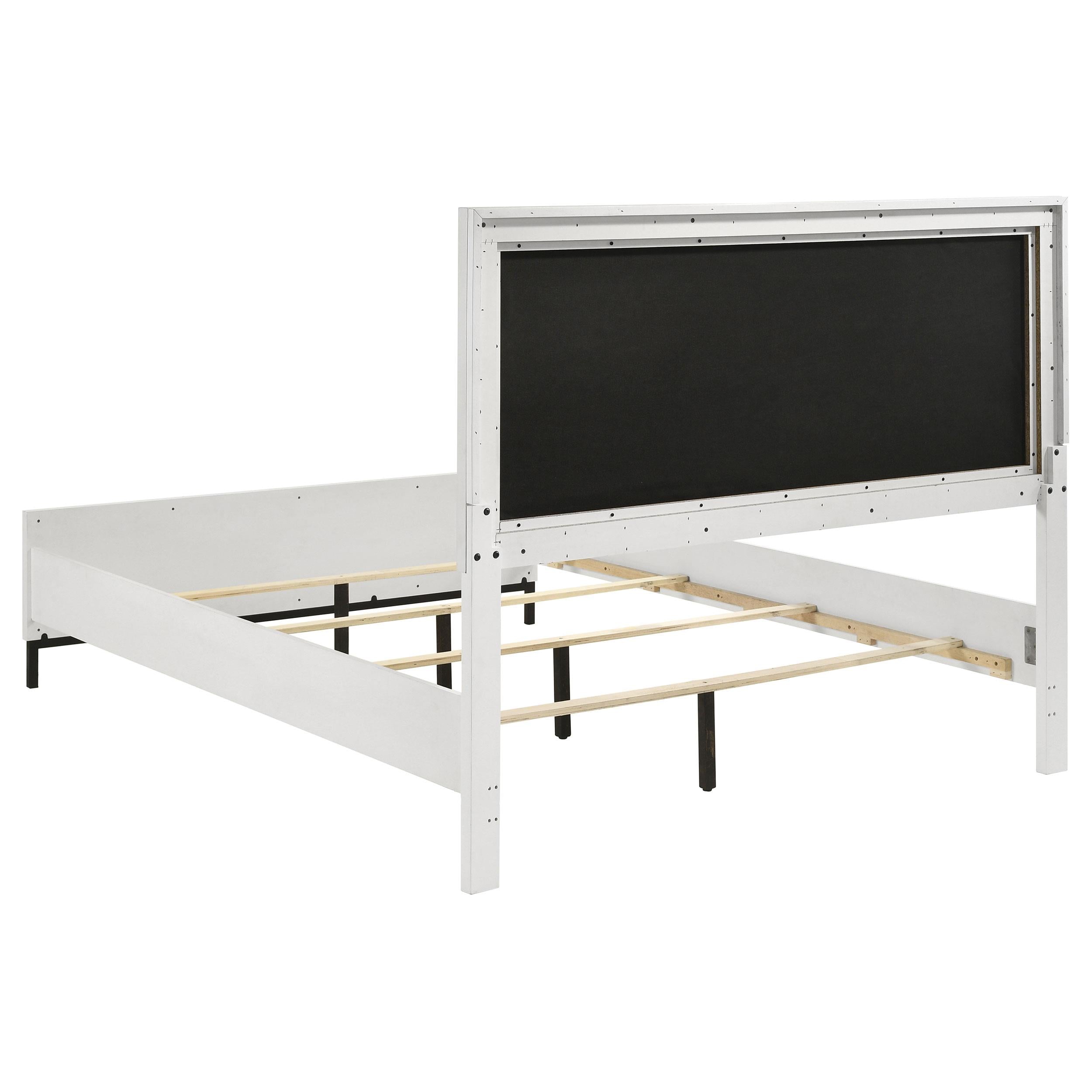 Coaster Furniture Sonora 224861Q Queen Upholstered Panel Bed - White - Image 3