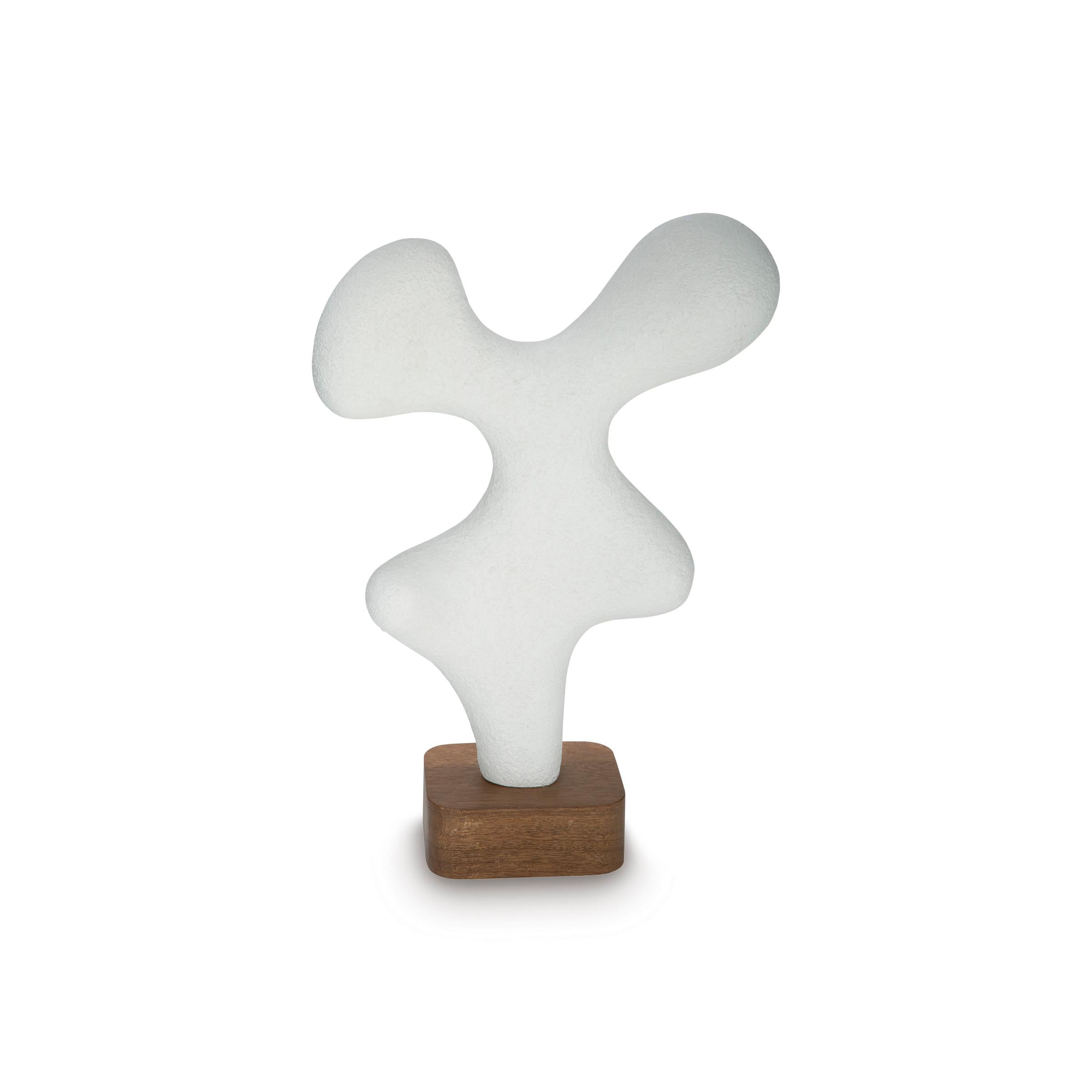 Signature Design by Ashley Lavarsen A2000839 Sculpture