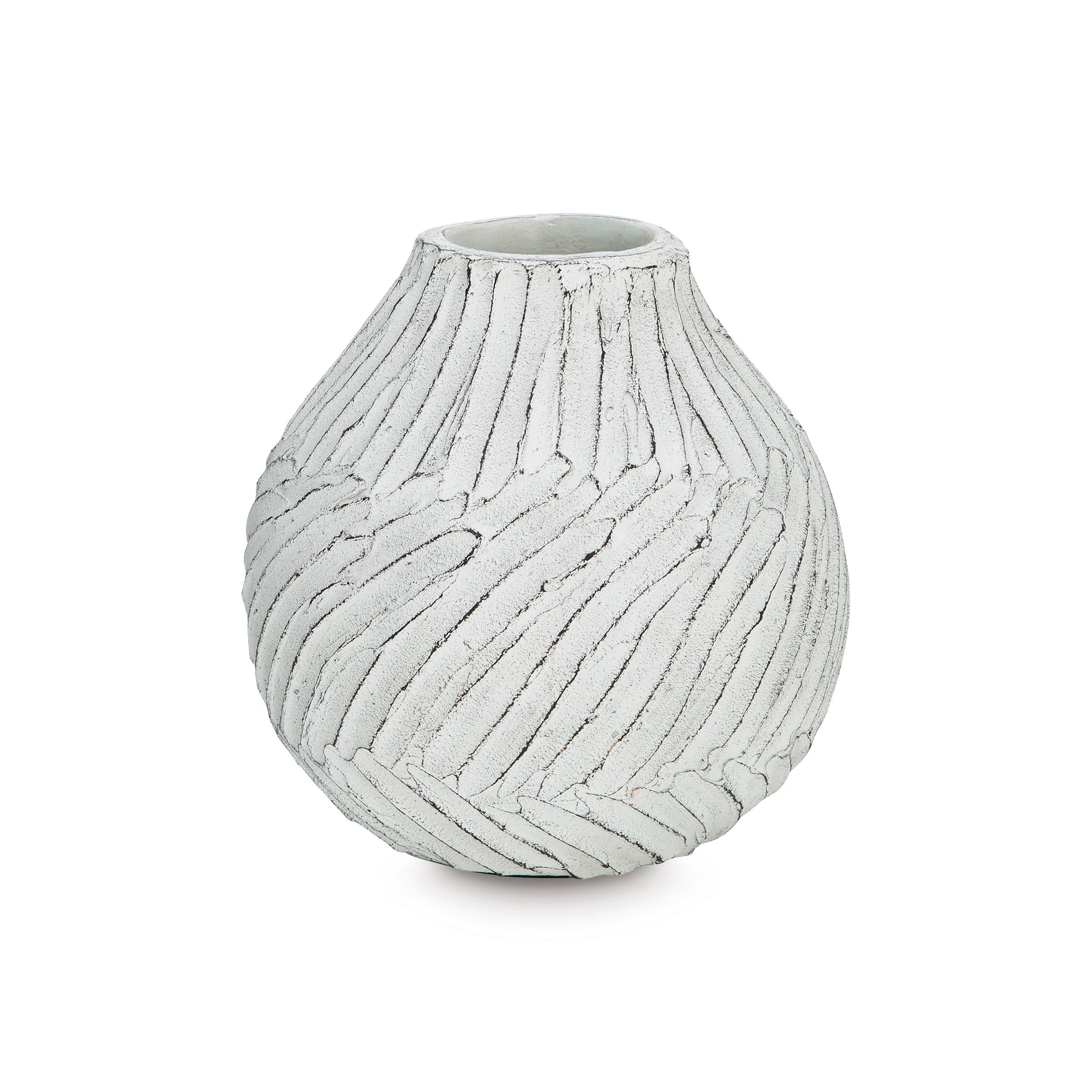 Signature Design by Ashley Shelvie A2000849 Vase - Image 1