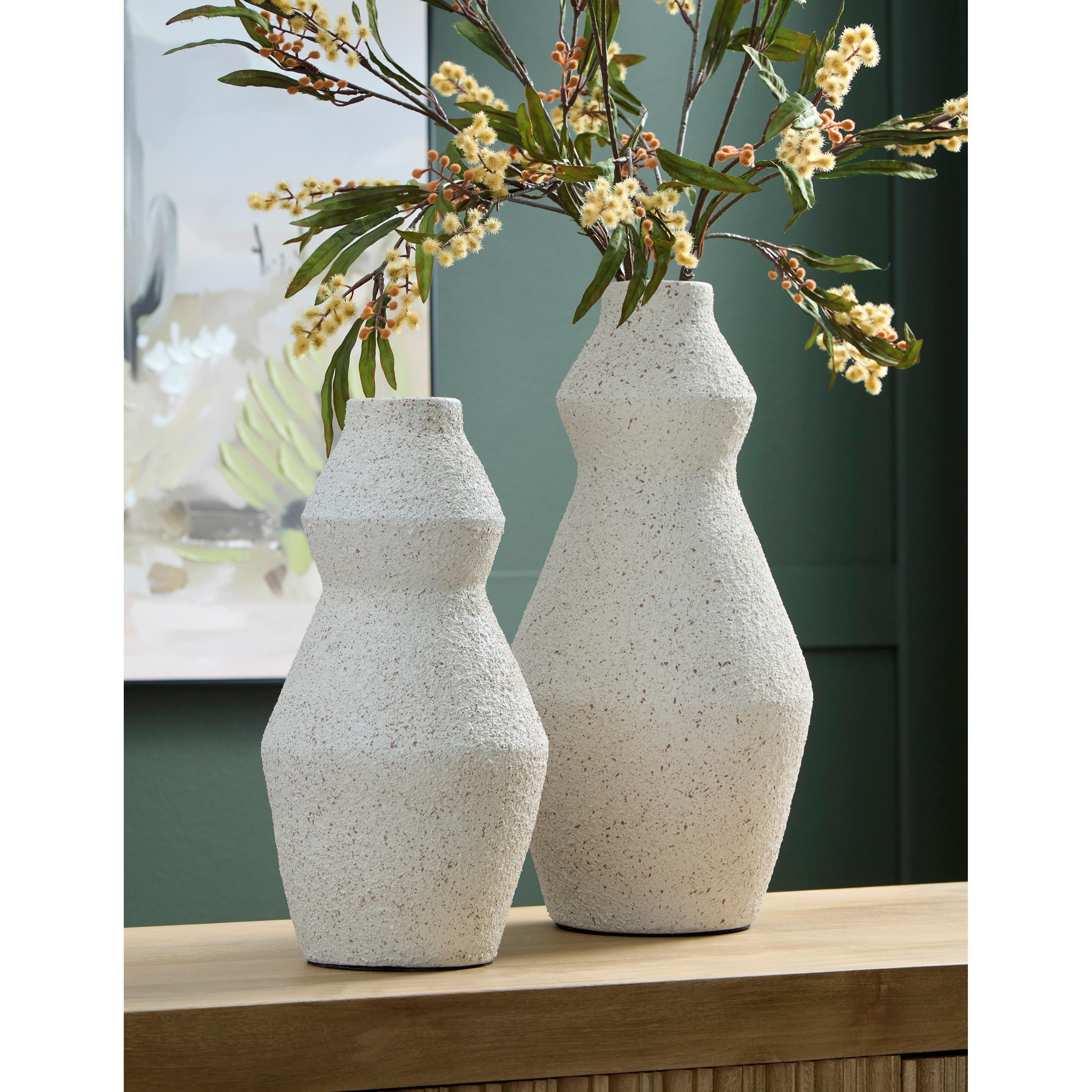 Signature Design by Ashley Dawthorne A2000851 Vase - Image 3