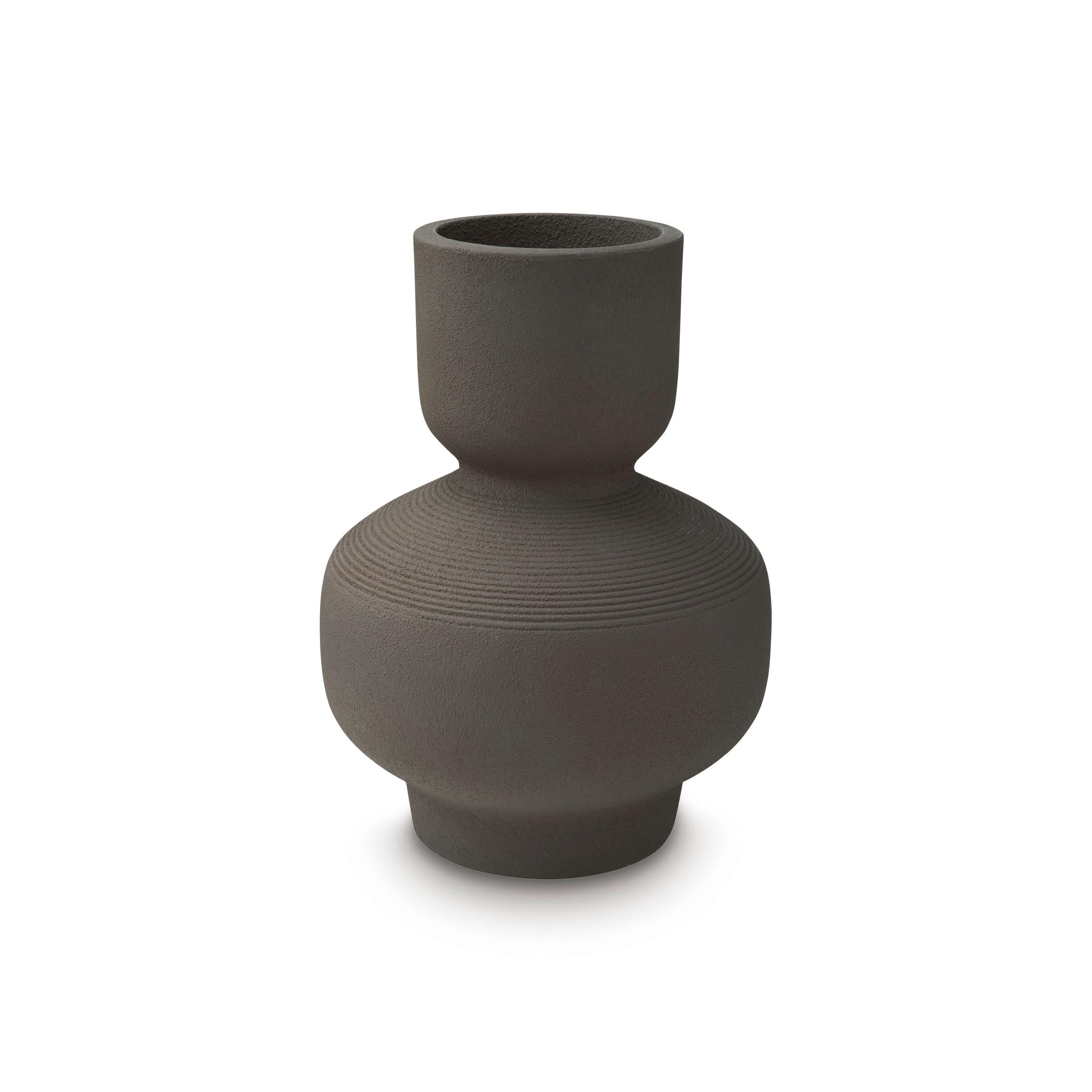 Signature Design by Ashley Dalsen A2000872 Vase - Image 1