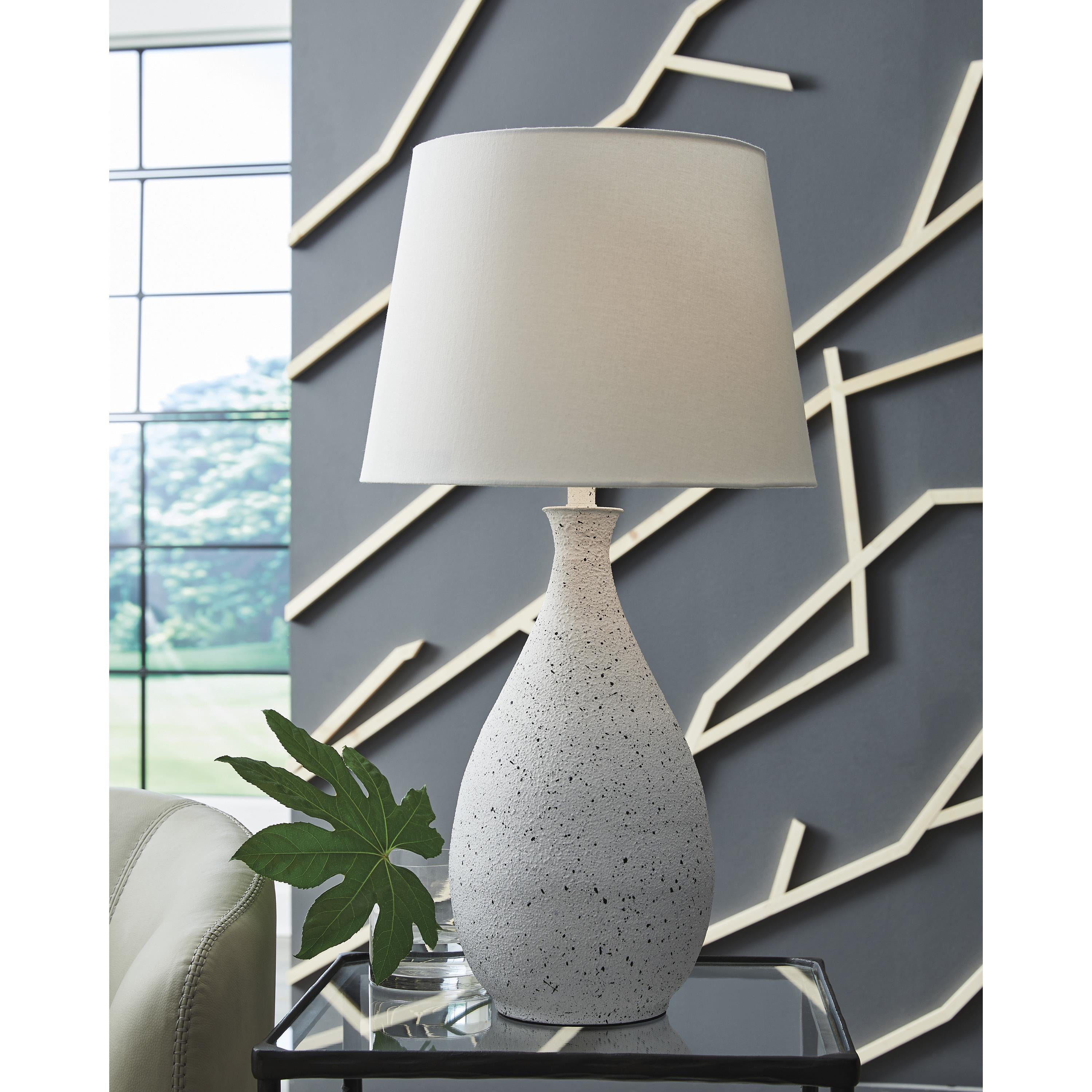 Signature Design by Ashley Wyattford L207614 Metal Table Lamp - Image 2
