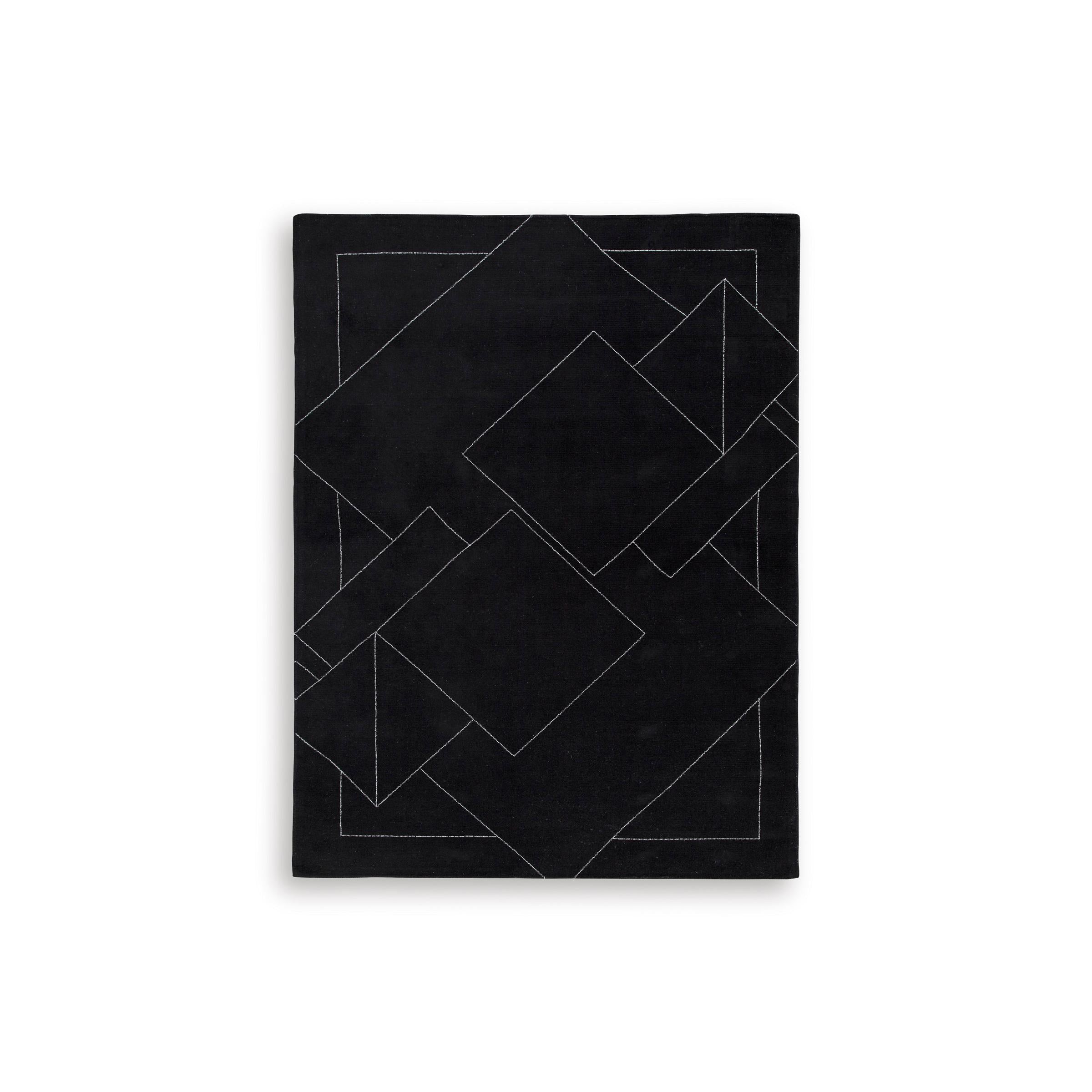 Signature Design by Ashley Marav R407531 Large Rug - Image 1