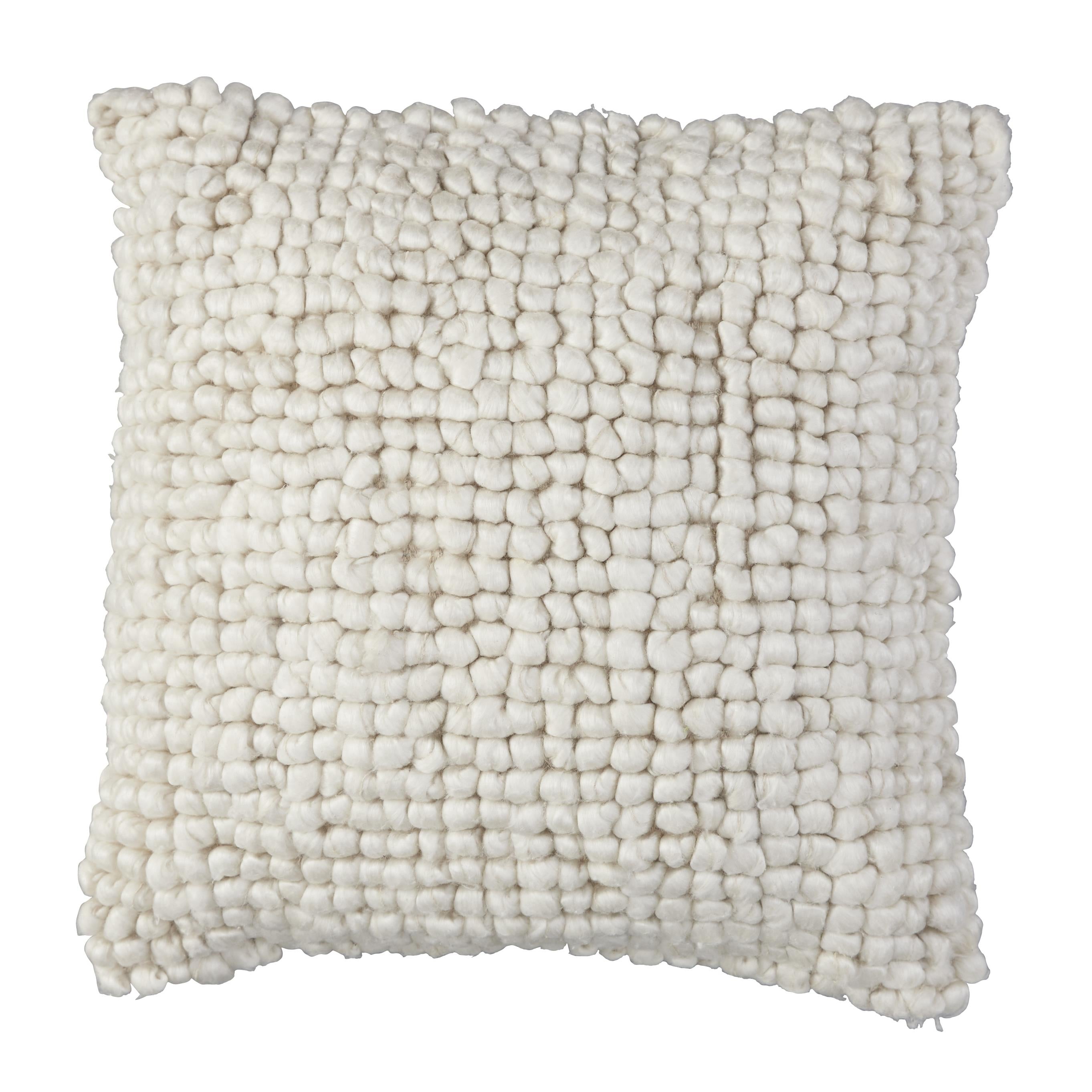 Signature Design by Ashley Aavie A1000956P Pillow
