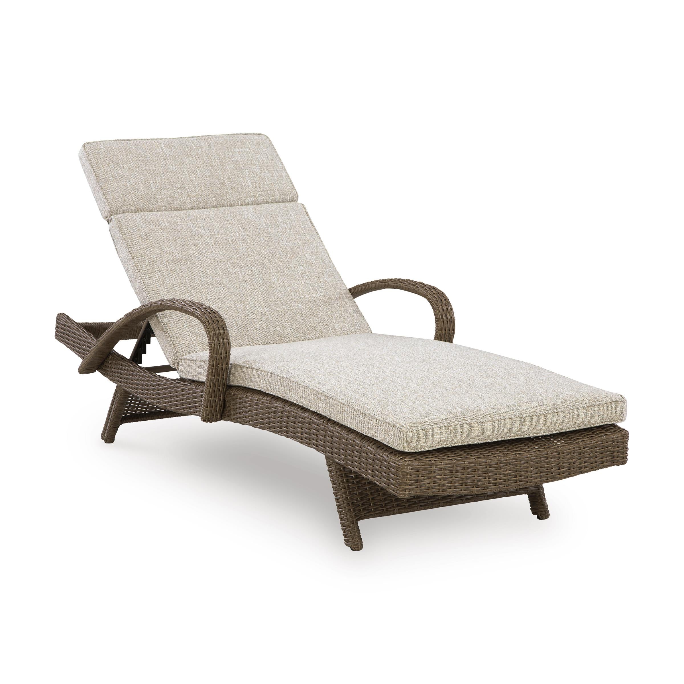 Signature Design by Ashley Laguna Heights PCP790-815 Chaise Lounge with Cushion - Image 1