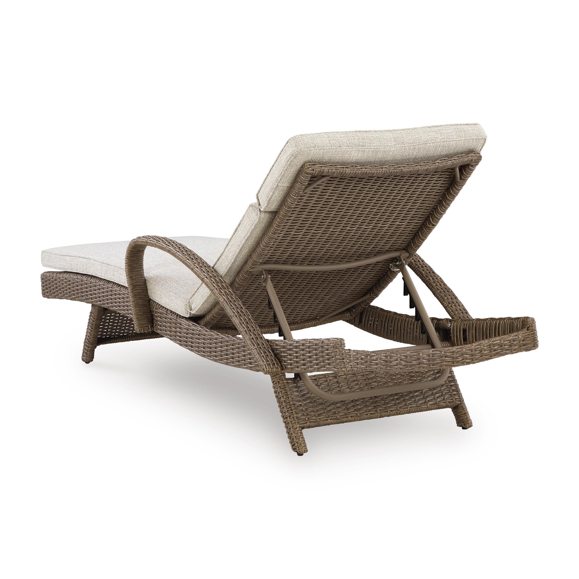Signature Design by Ashley Laguna Heights PCP790-815 Chaise Lounge with Cushion - Image 3