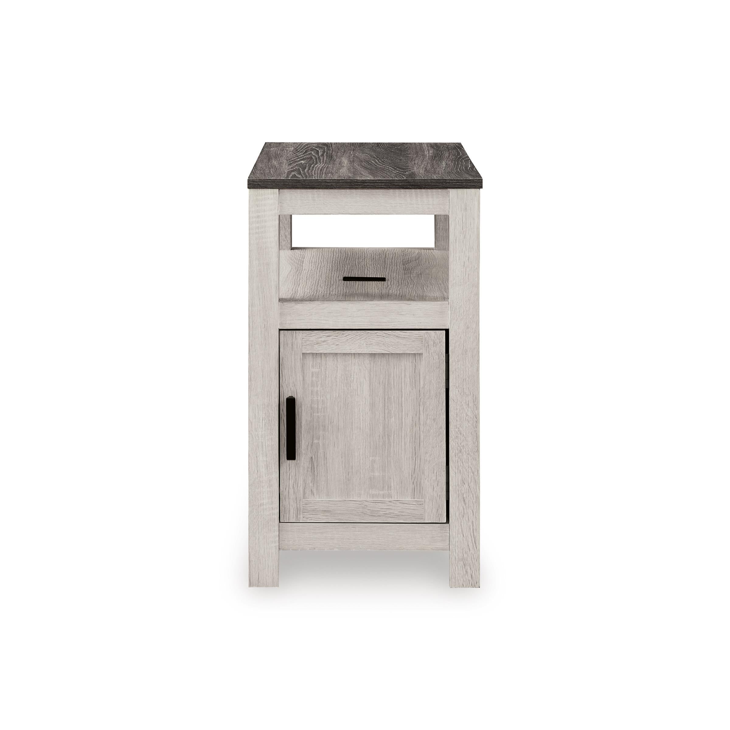 Signature Design by Ashley Fendenmore T190-217 Chair Side End Table - Image 3