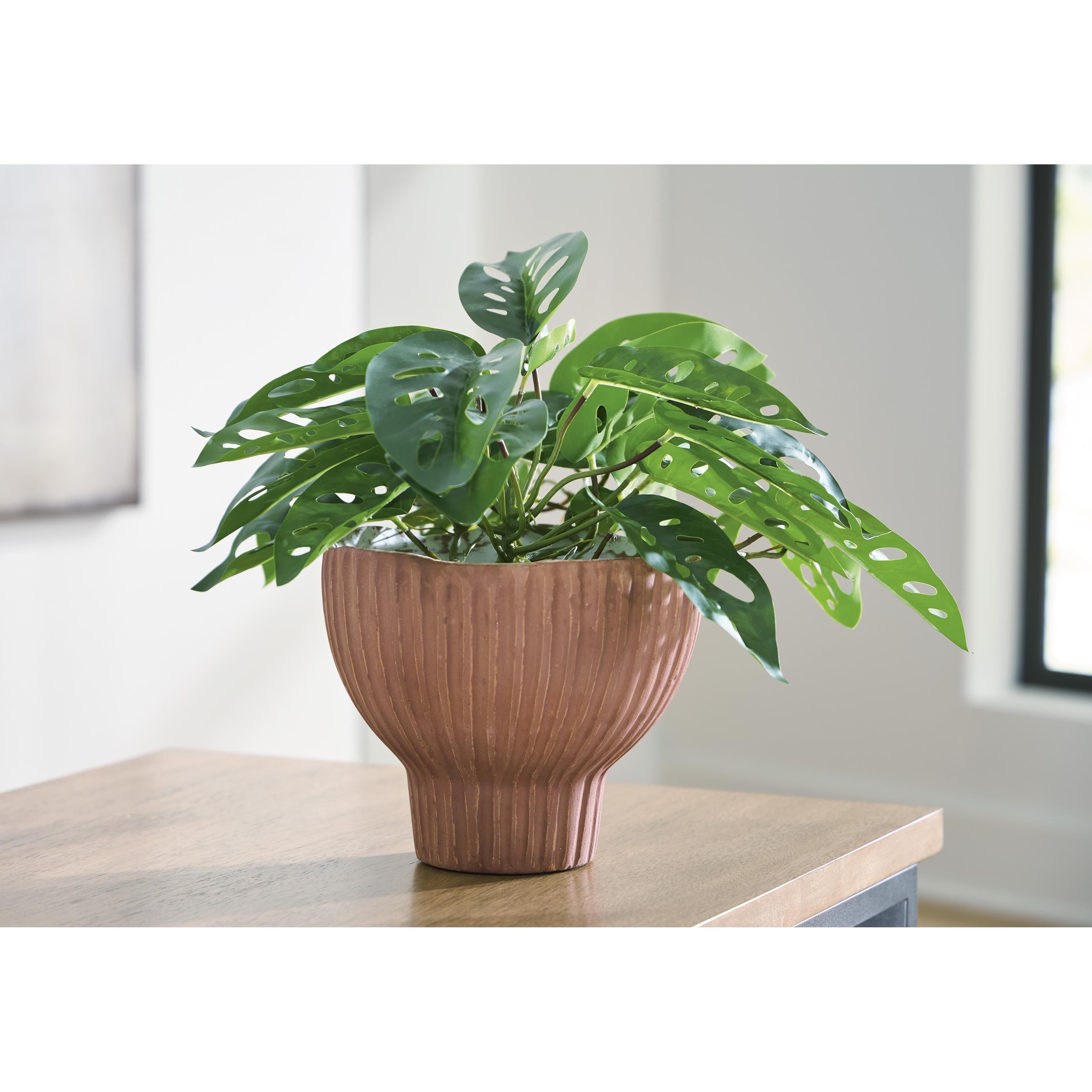 Signature Design by Ashley Orban A2000886 Vase - Image 3