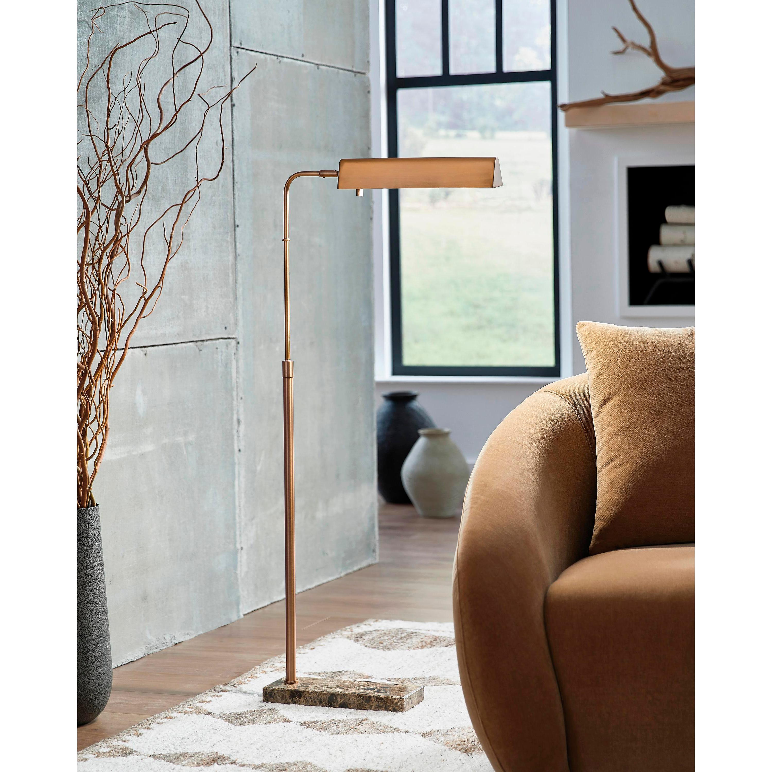 Signature Design by Ashley Yafe Floorstanding Lamp L734411 - Image 3