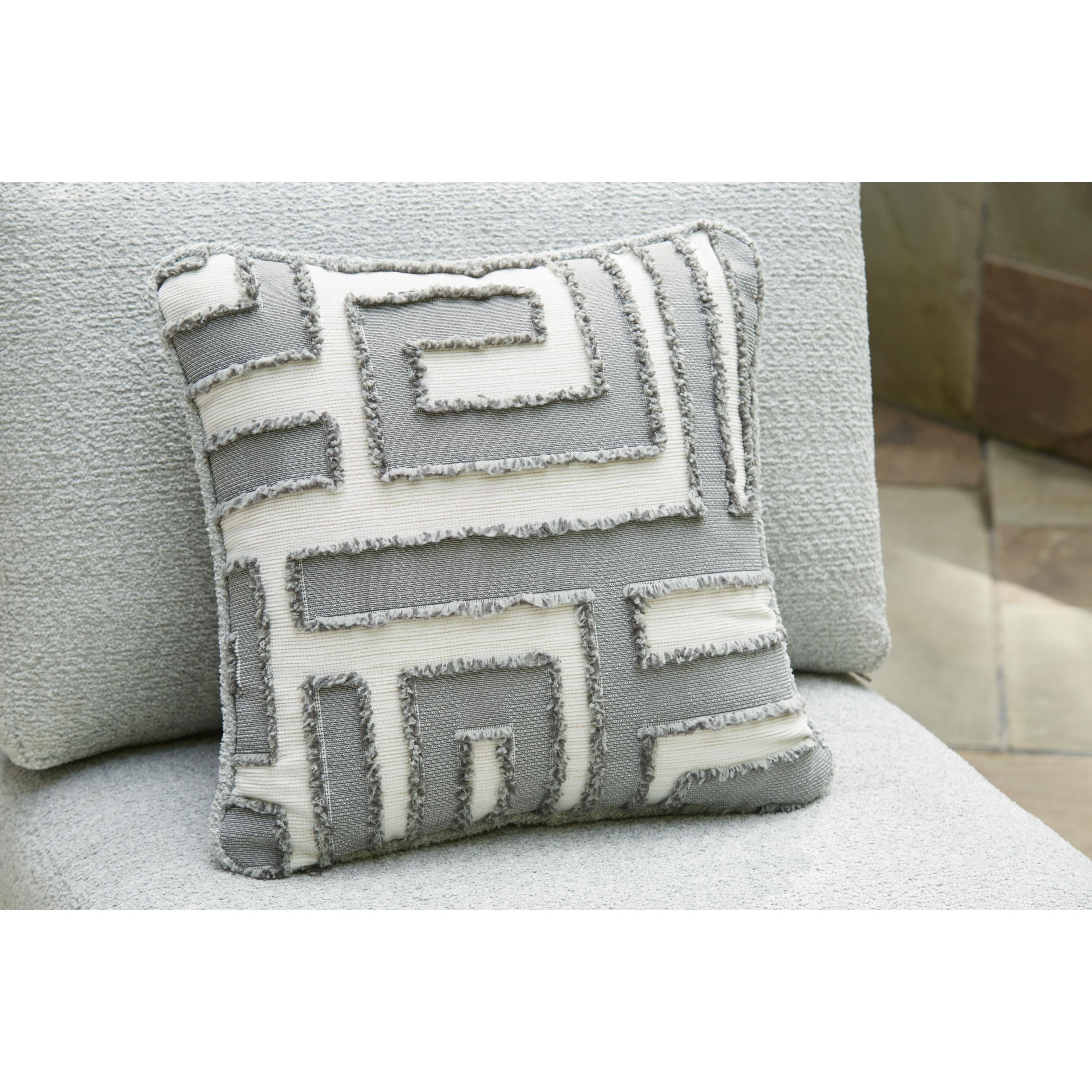 Signature Design by Ashley Beachloft P490P6 3 pc Outdoor Sectional - Image 3