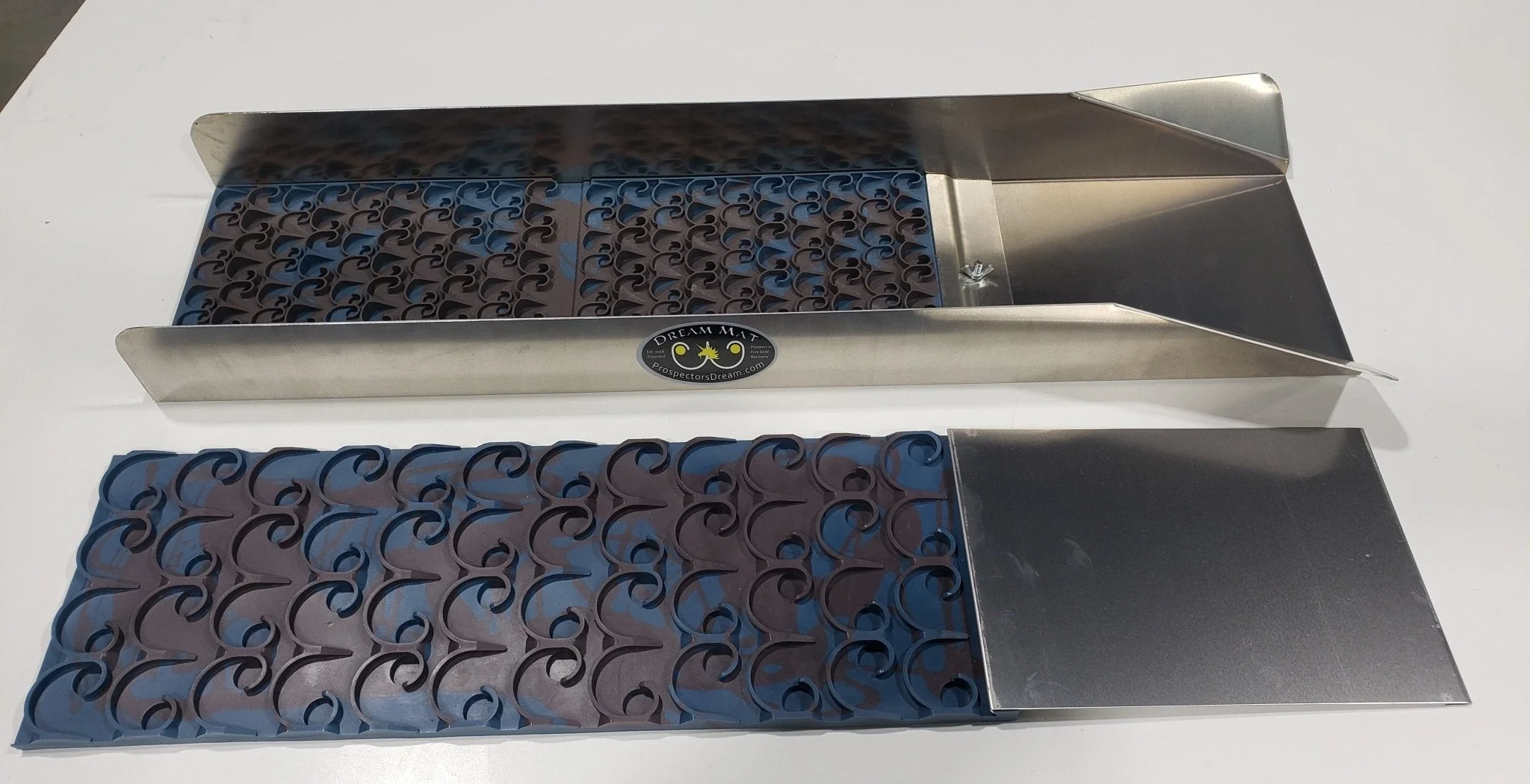 Prospectors Dream 8" X 35" Sluice Box with Mini/Vortex Dream Mat Kit - Big Foot Series - Image 2