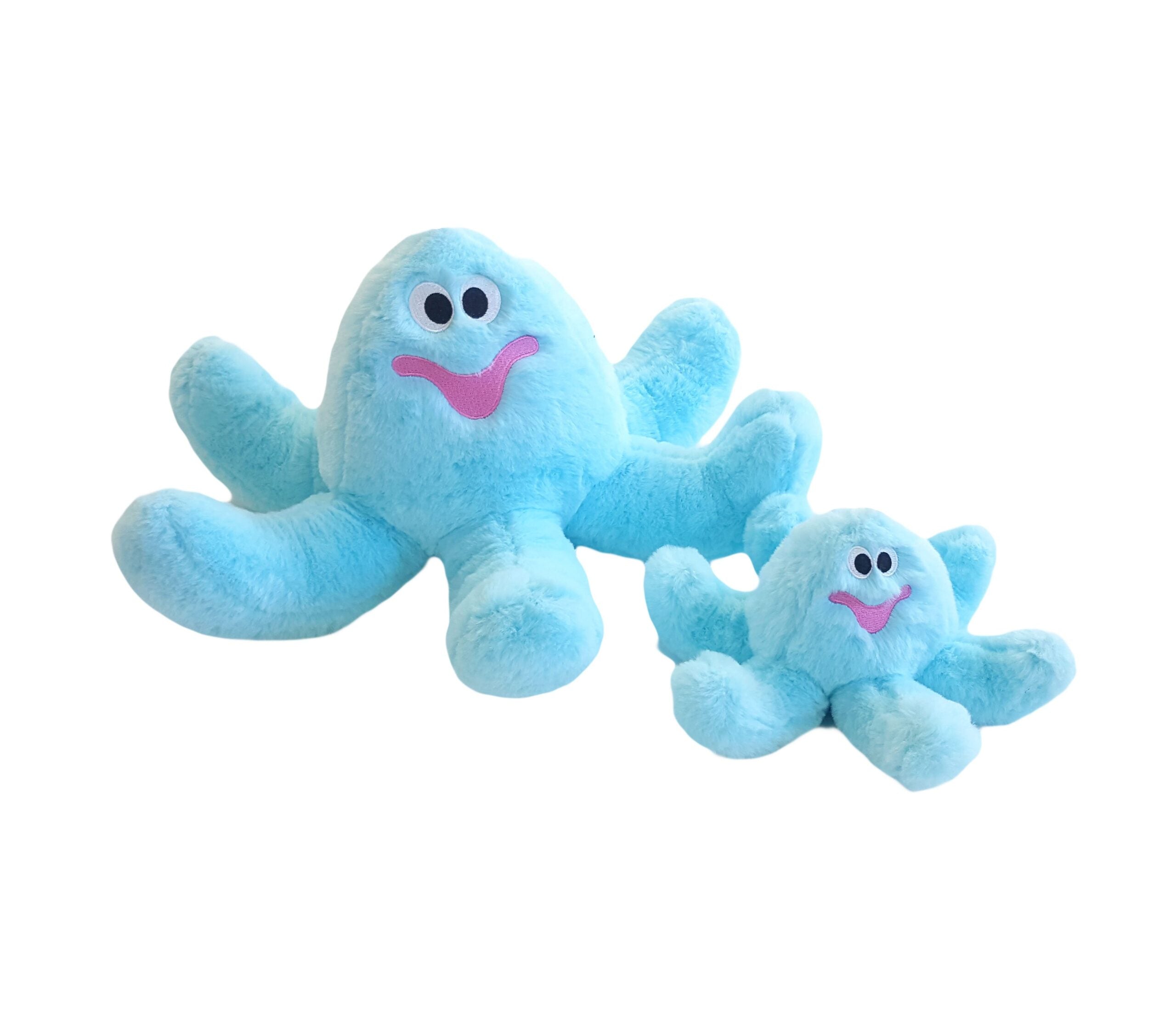 Gor Hugs Baby Octopus - Image 1