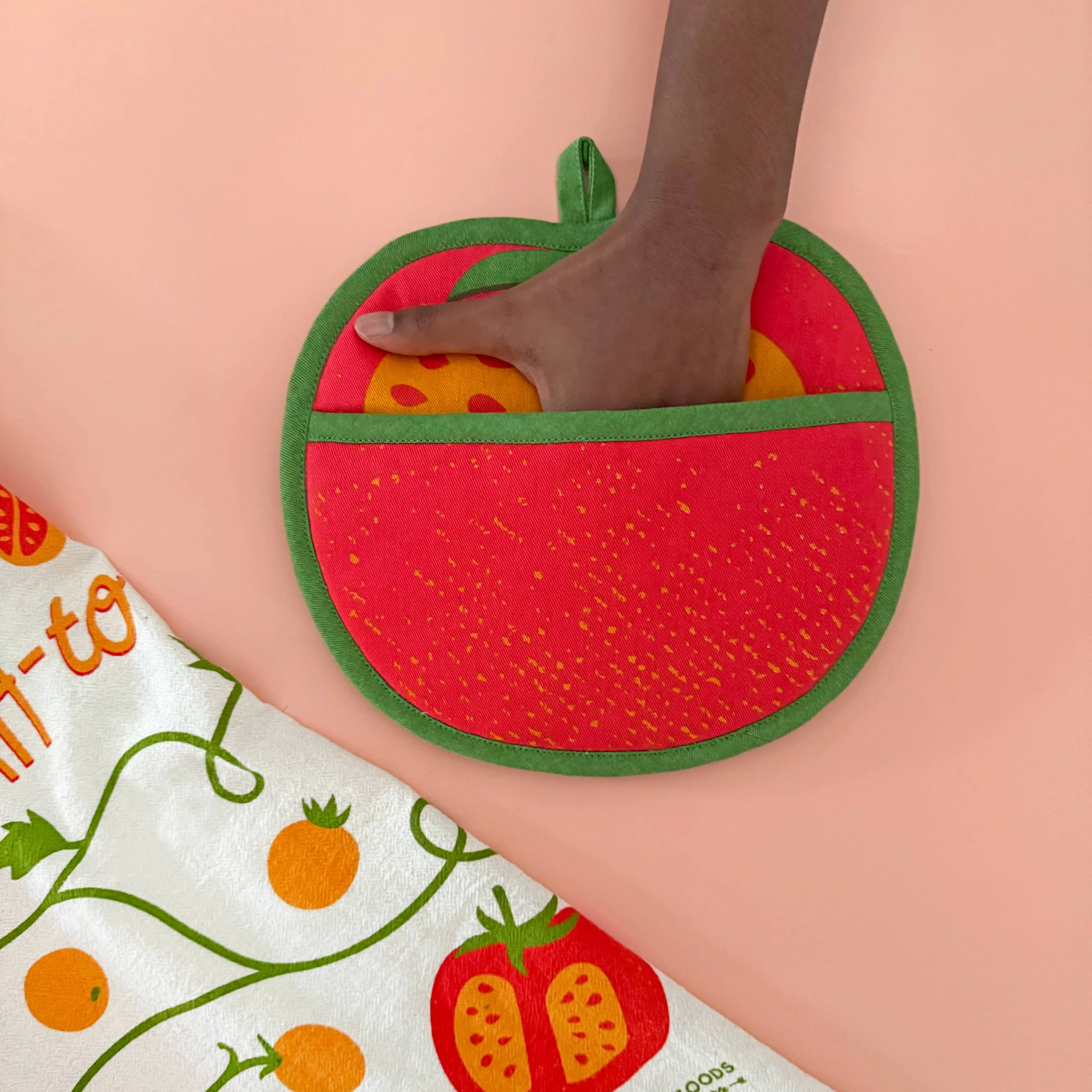 Tomato Pot Holder w/ Pocket - Image 3