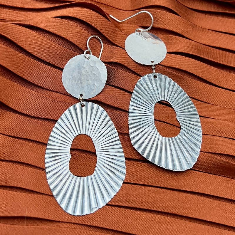 Void Earrings - Image 2