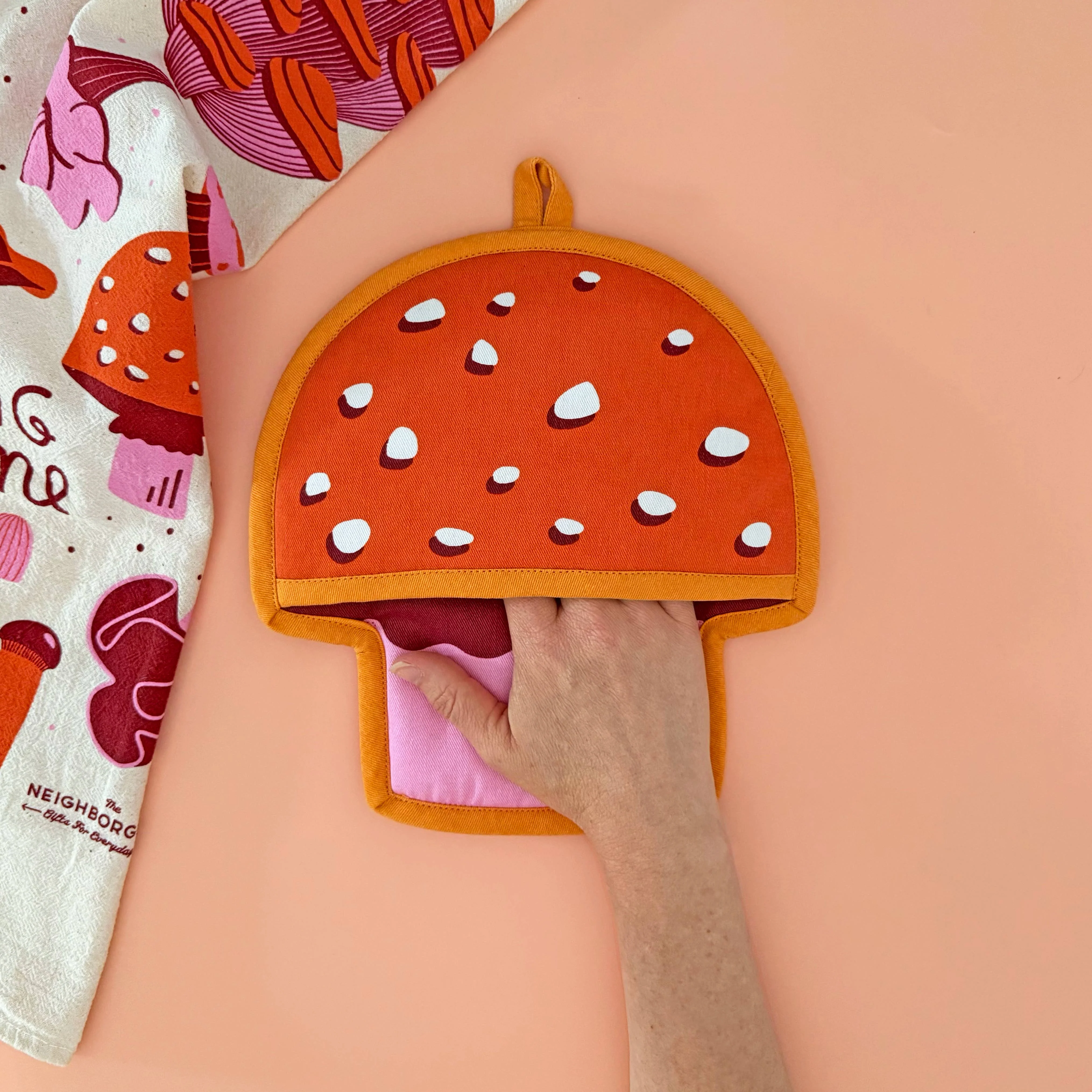 Mushroom Pot Holder w/ Pocket - Image 3