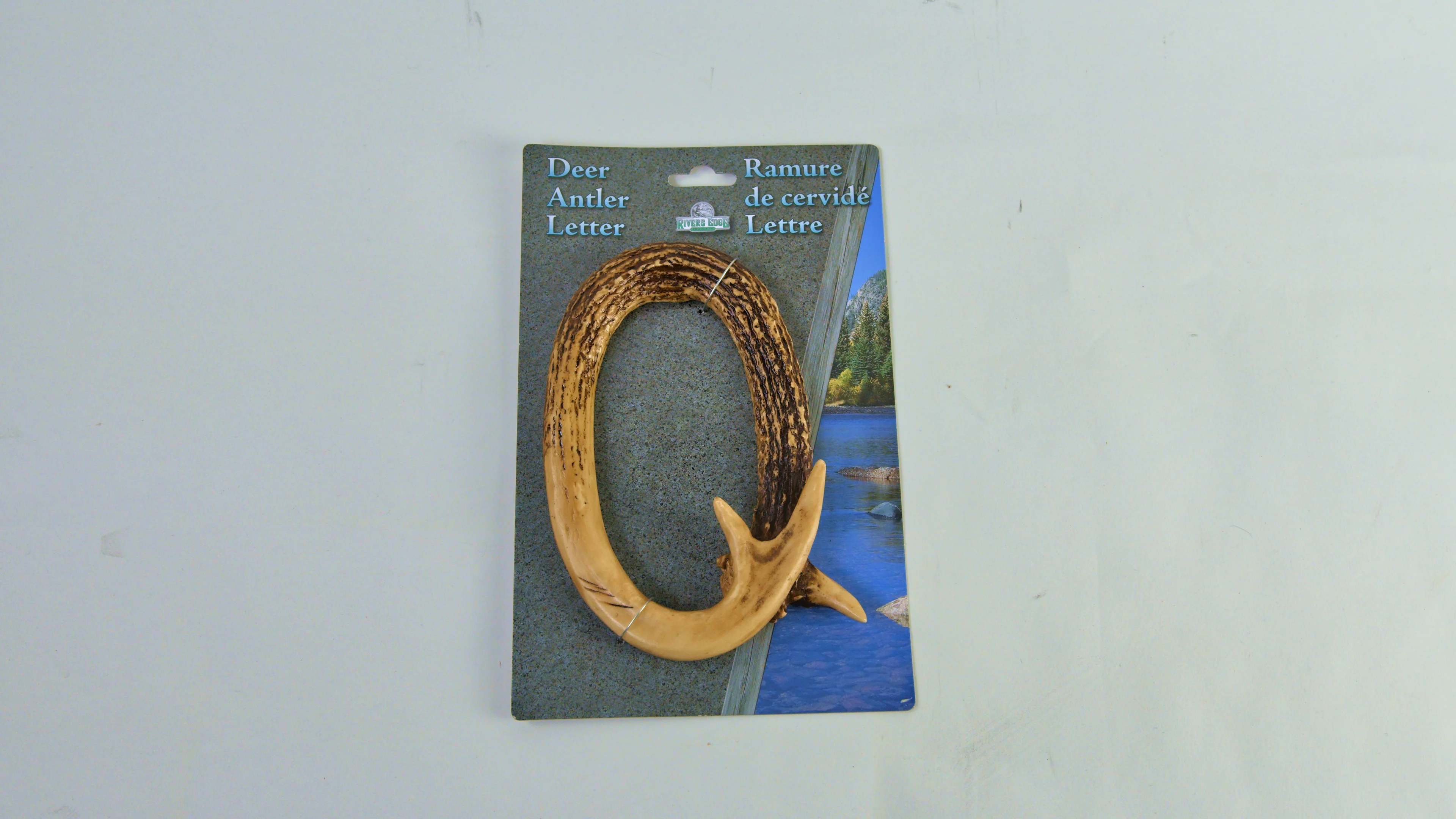 Antler Letter-Q