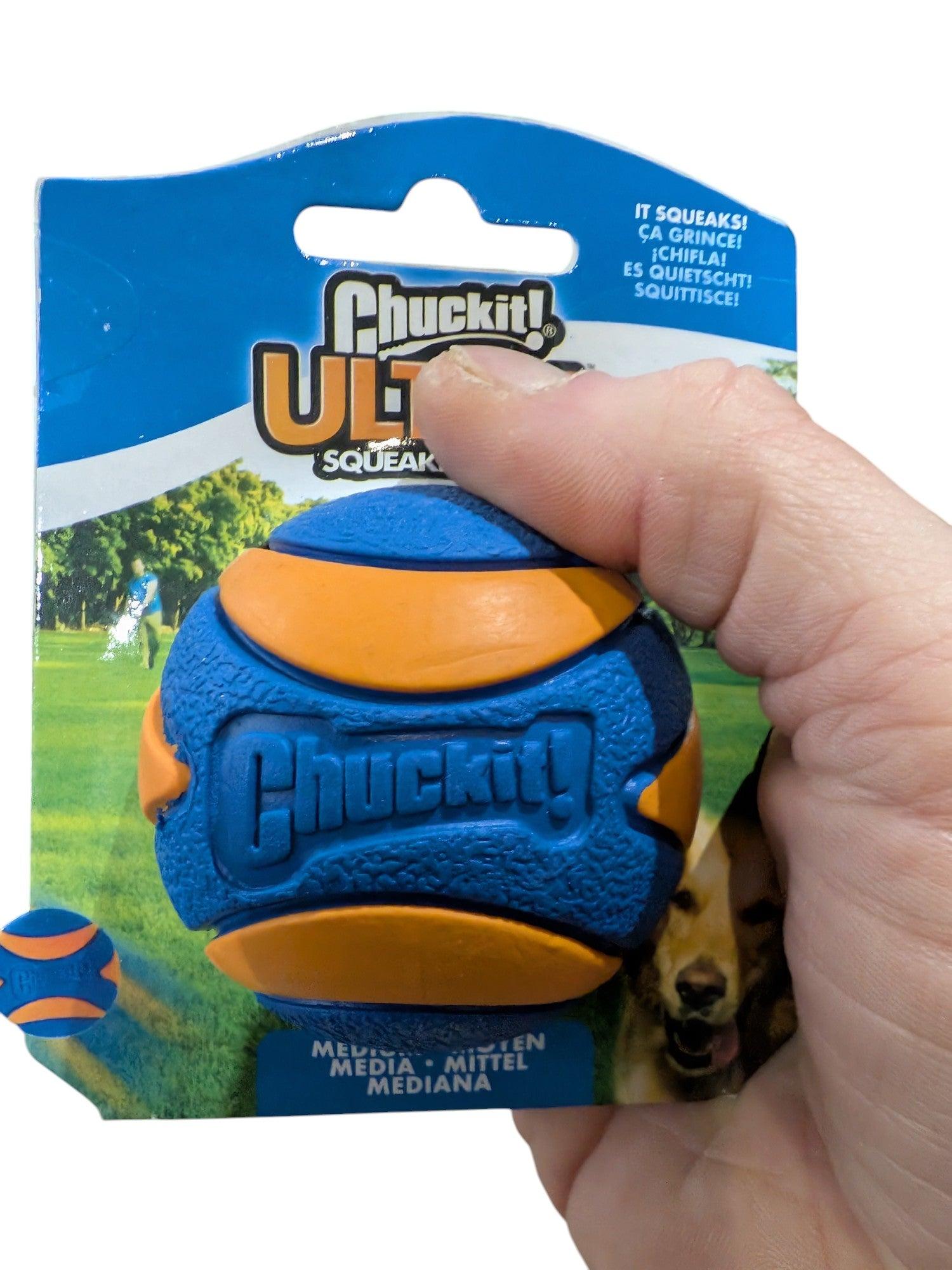 Chuckit Ultra Squeaker Ball – Nearly indestructible ball with squeaker – Various sizes