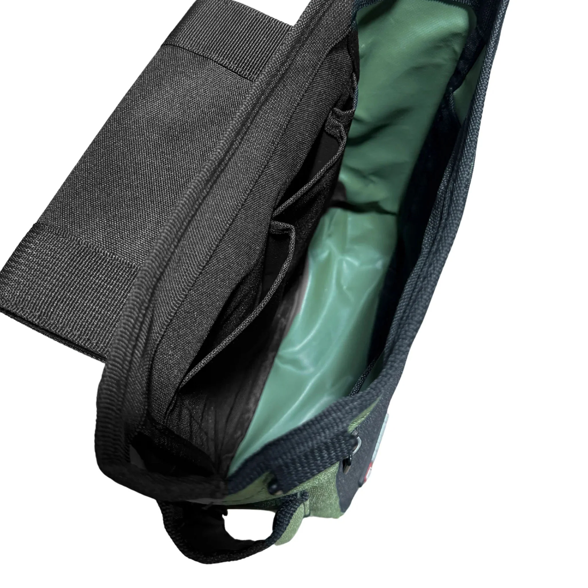 Detect-Ed MEGA POUCH 2.0 - Adjusts up to 50.7 inches - Image 3