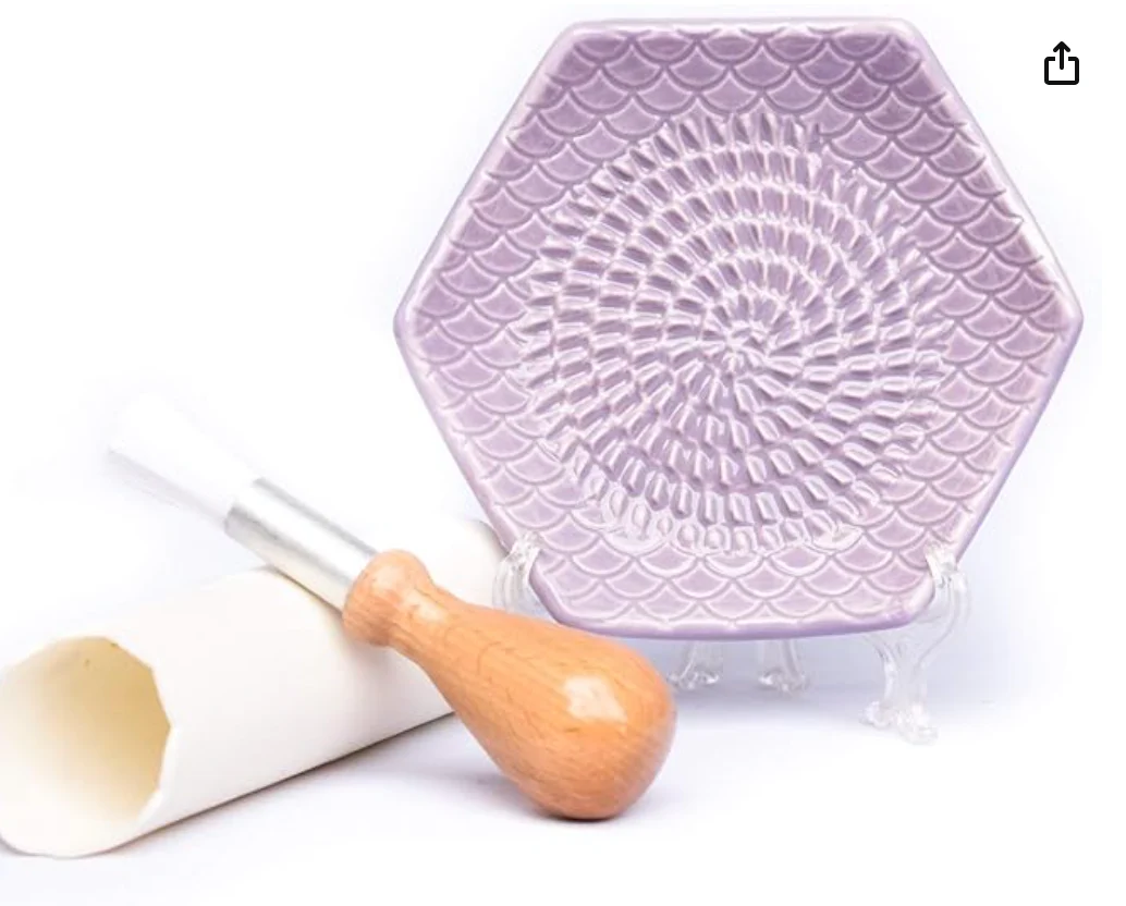 Lavender 3 Piece Set: Ceramic Grater, Peeler, Brush - Image 1