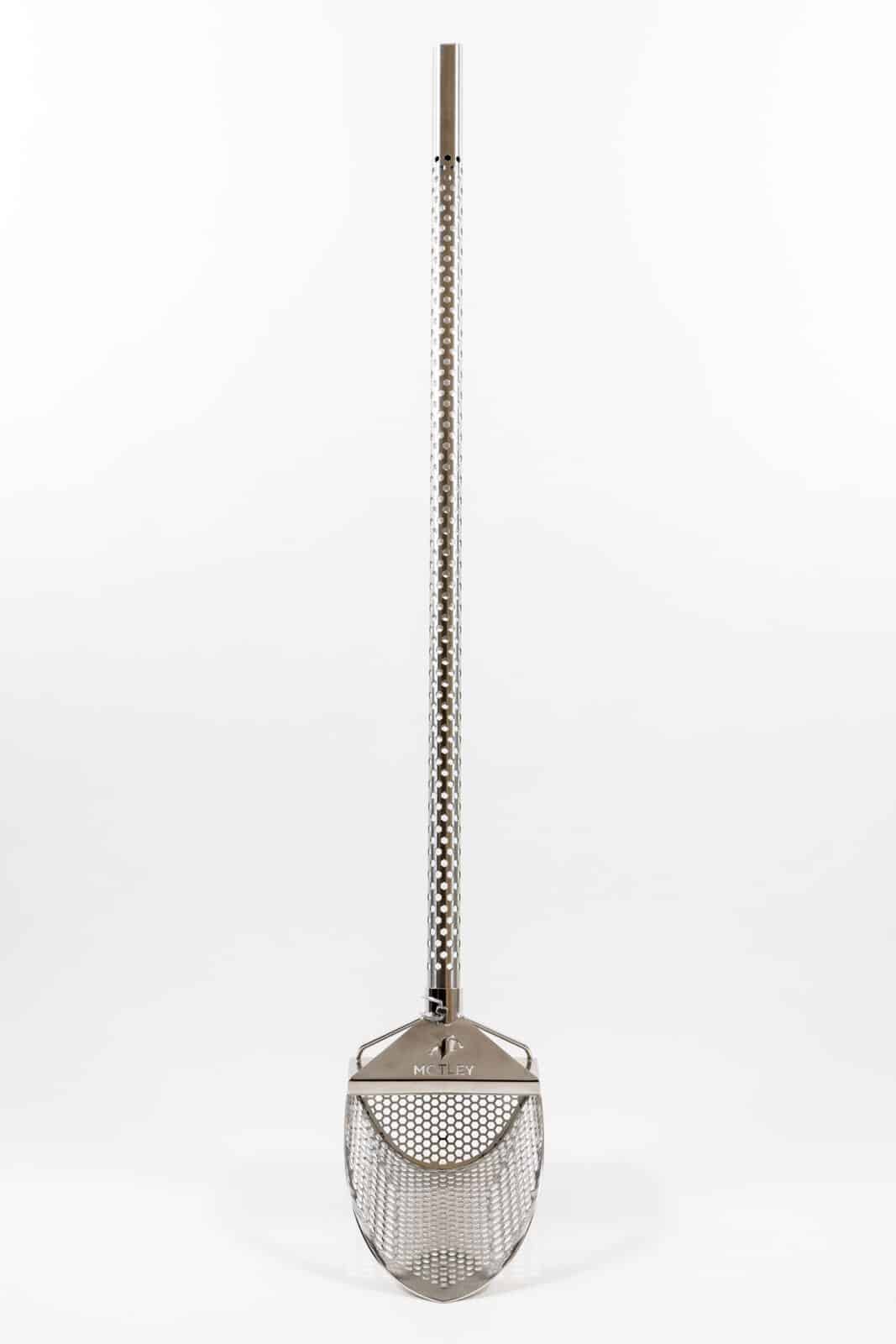 Motley Digging Tools Beach Scoop with Handle - Image 3