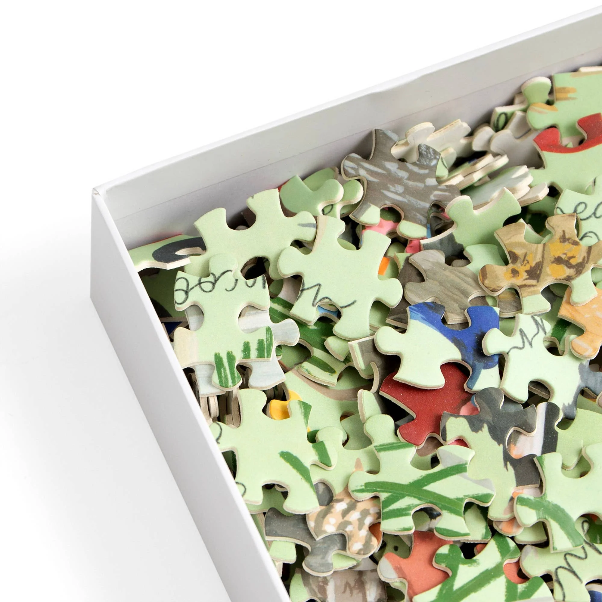 Critters In The Garden - 1000 Piece Jigsaw Puzzle - Image 2