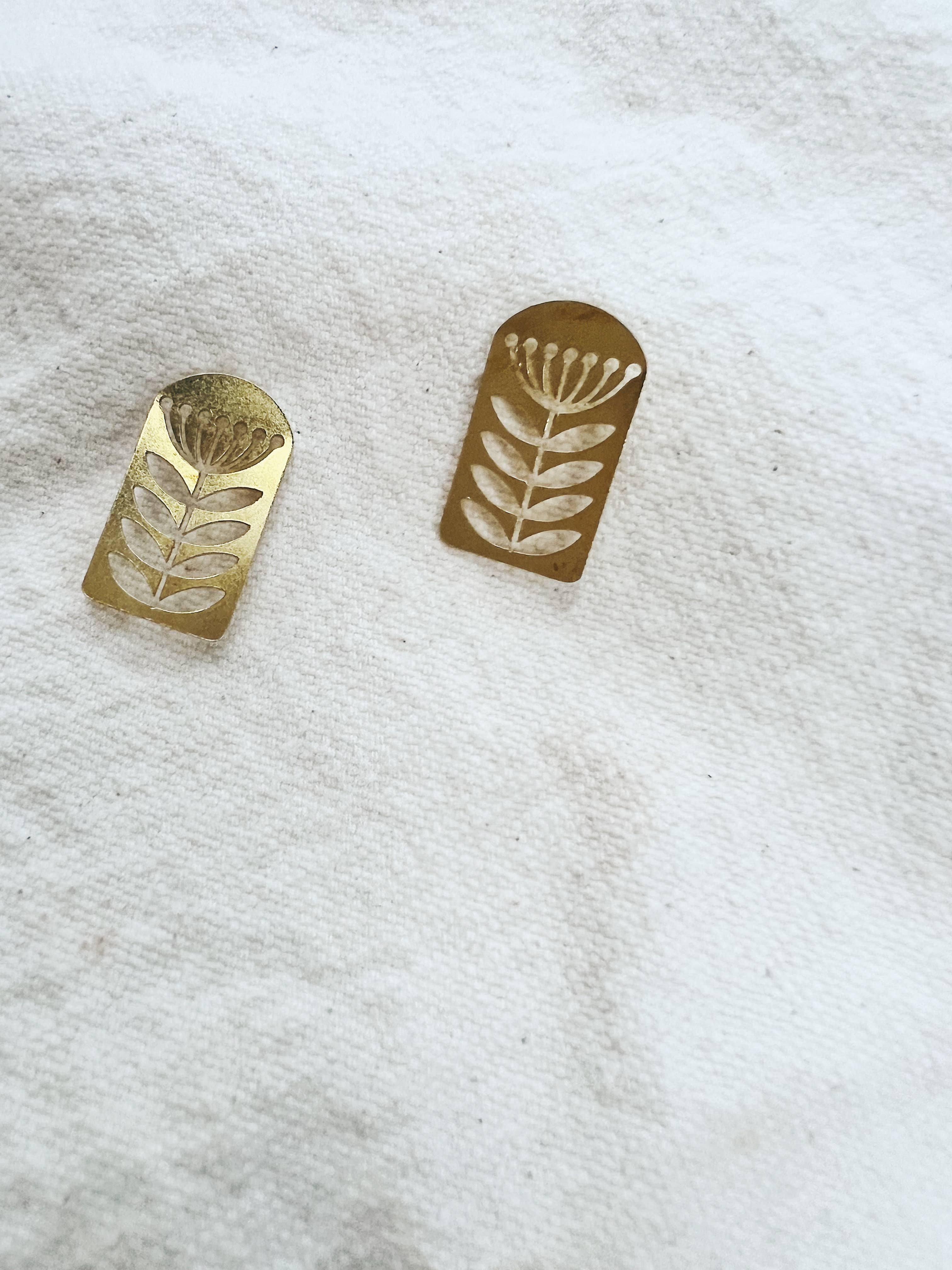 Folk flower earrings - Image 1