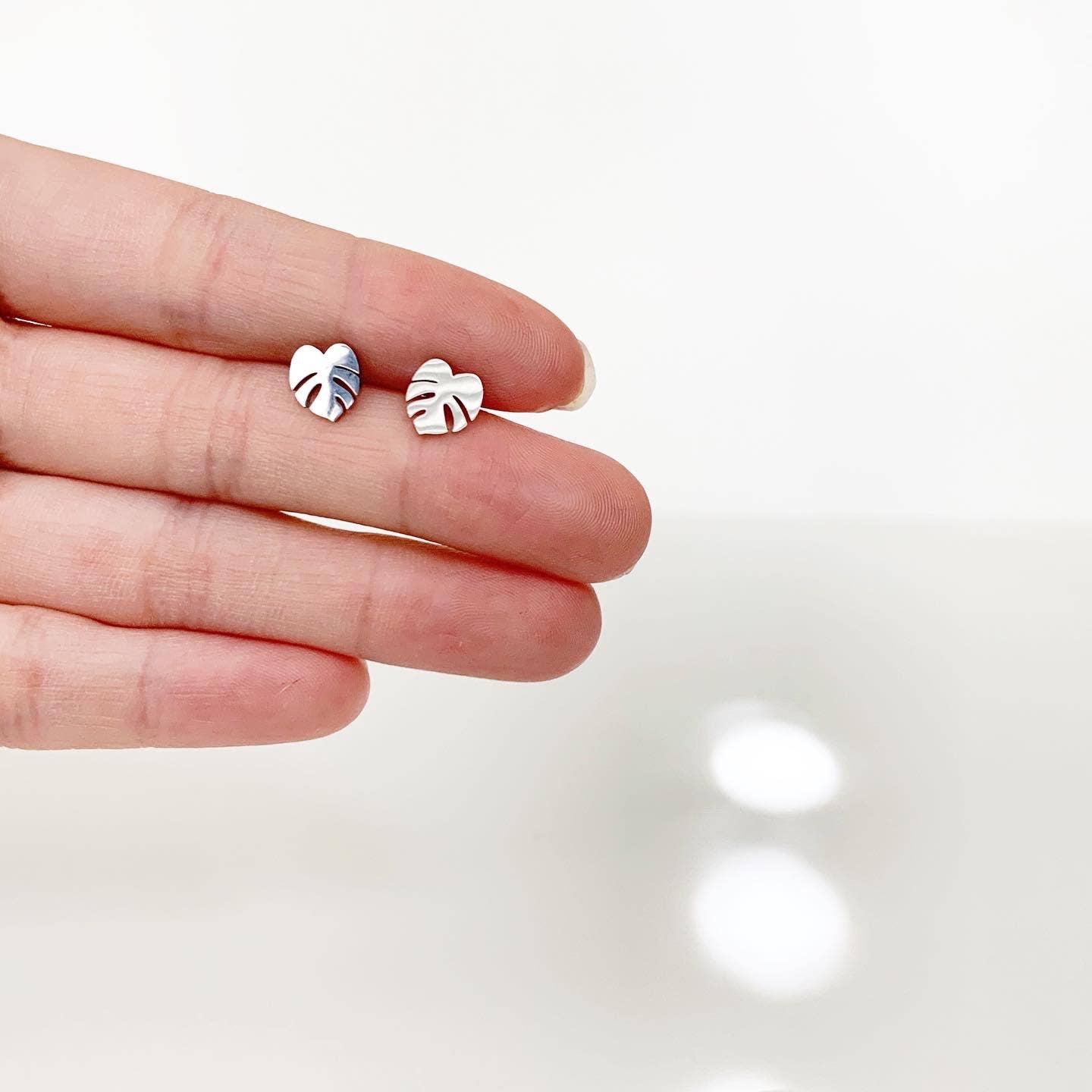 Monstera Deliciosa Plant Studs | Hypoallergenic - Image 3