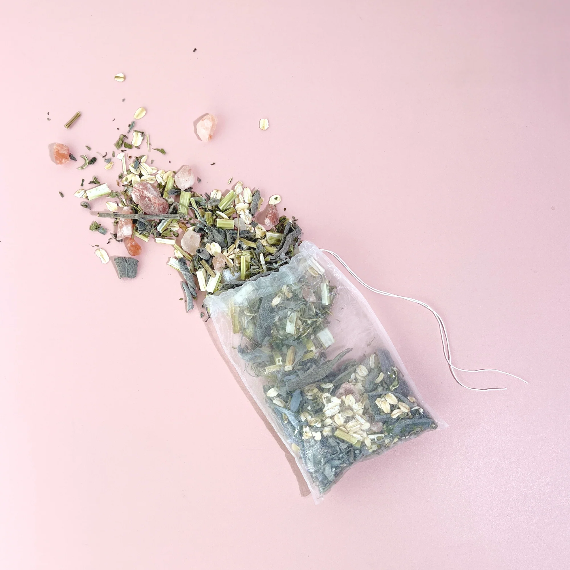 Motherwort Tarot Botanical Bath Tea Box - Image 3