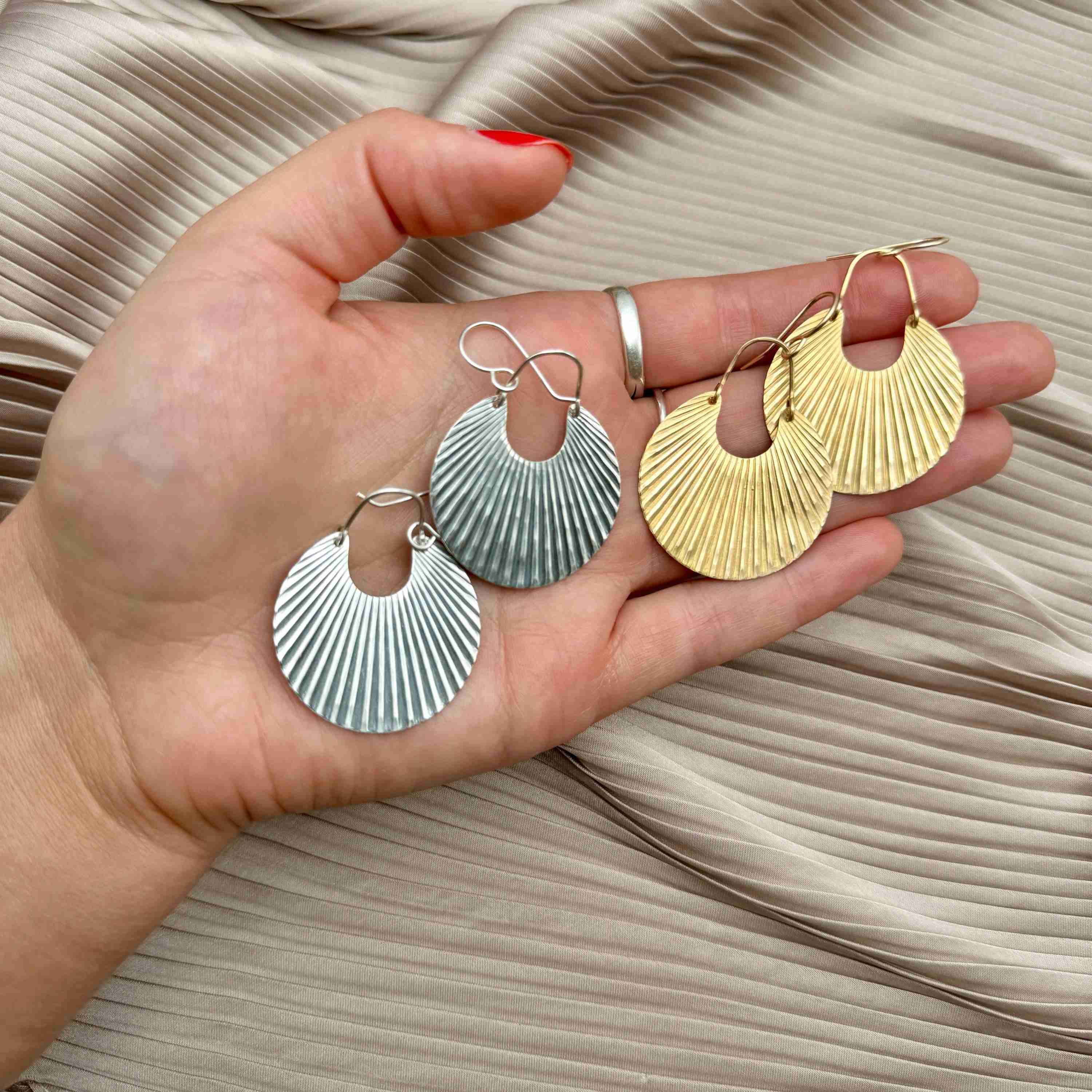 Handmade Hearth Earrings - Image 3