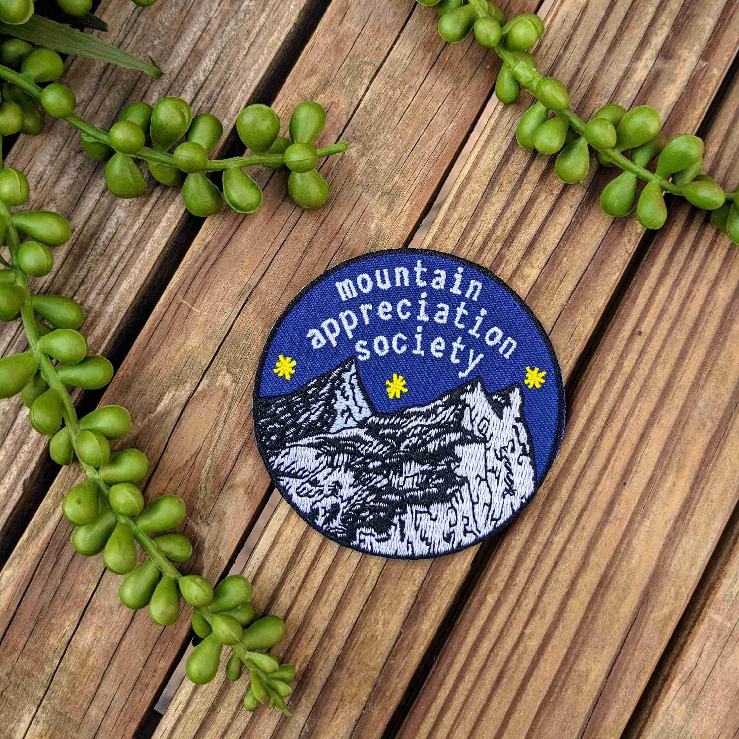 Patch | mountain appreciation society - Image 1