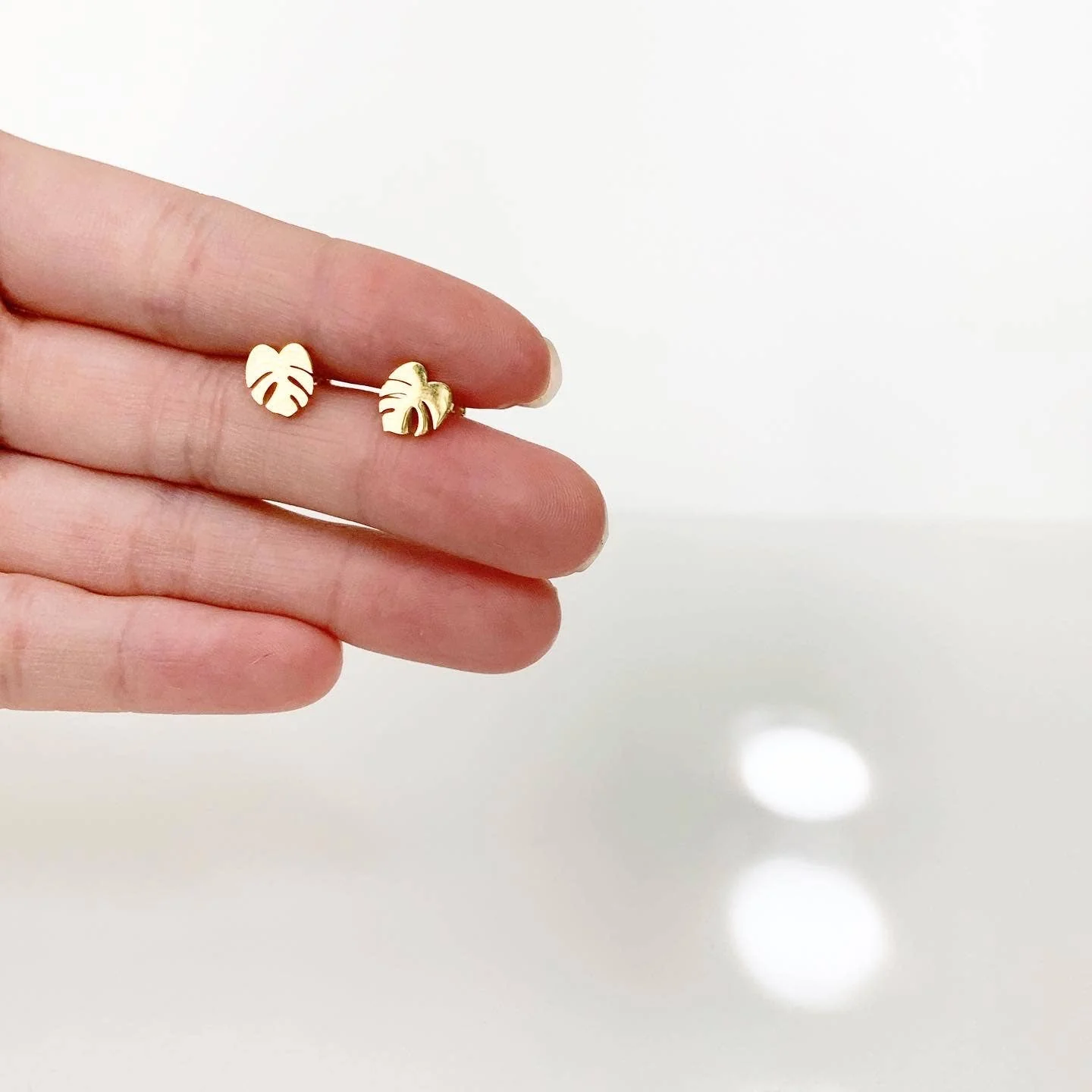 Monstera Deliciosa Plant Studs | Hypoallergenic - Image 2