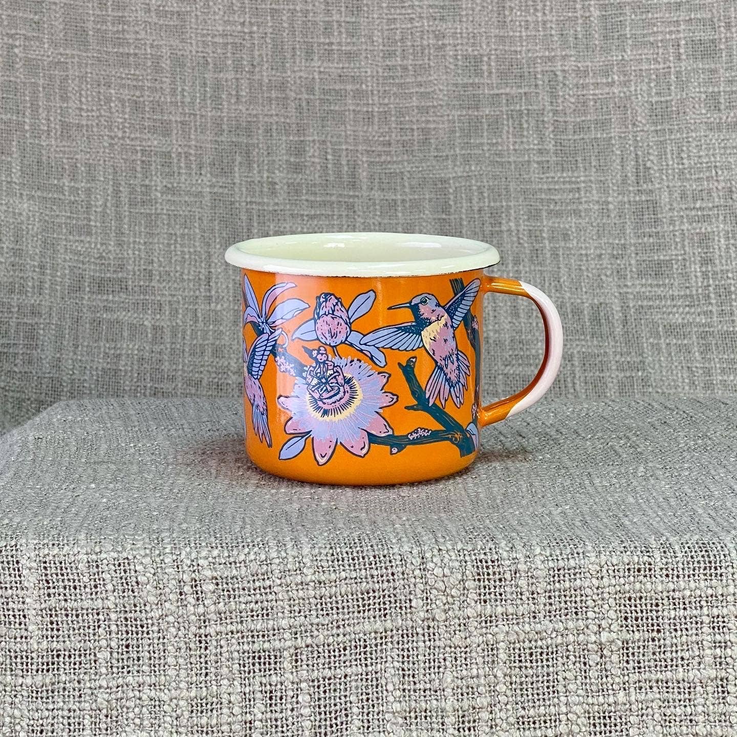 Hummingbirds & Passionflowers Enamel Camp Mug - Image 3