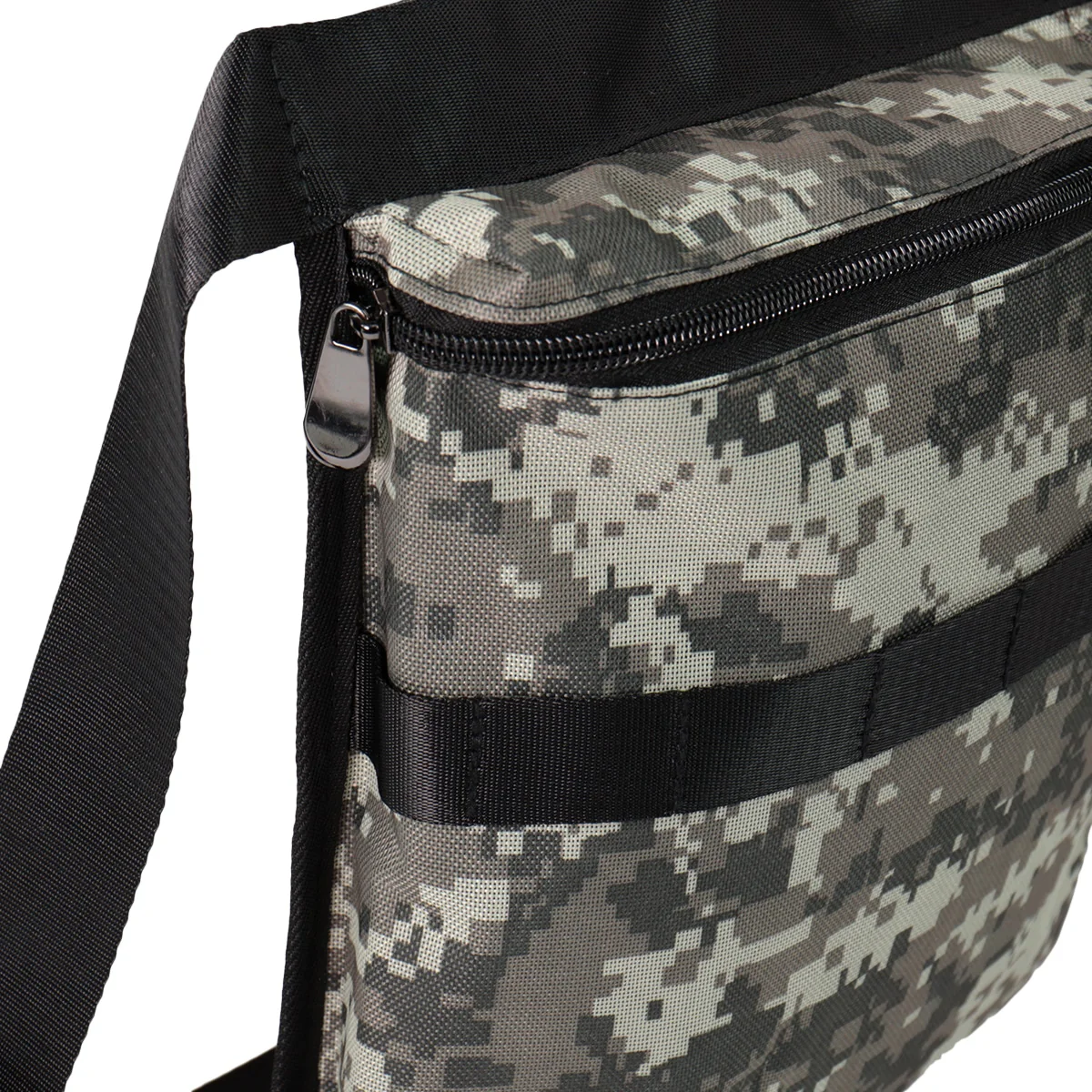 Metal Detector Camo Bag Finds Pouch with 42" Waist Belt for Metal Detecting - Image 3